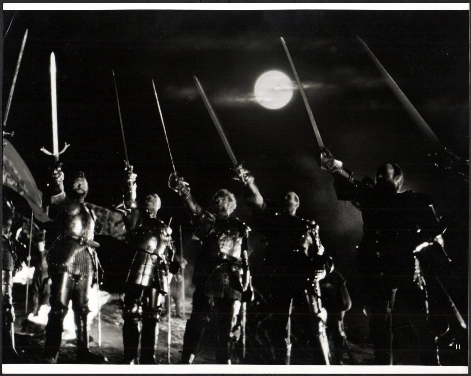 EXCALIBUR 1981 John Boorman Nicholas Clay Nicol Williamson 4 10x8 STILLS, изображение 3