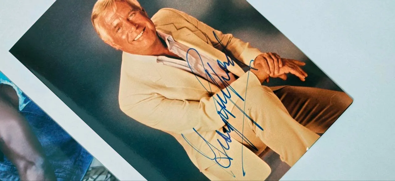 George Peppard (The A-Team) Signed 8x10 Photo and Dwight Schultz RARE Genuine, image 2