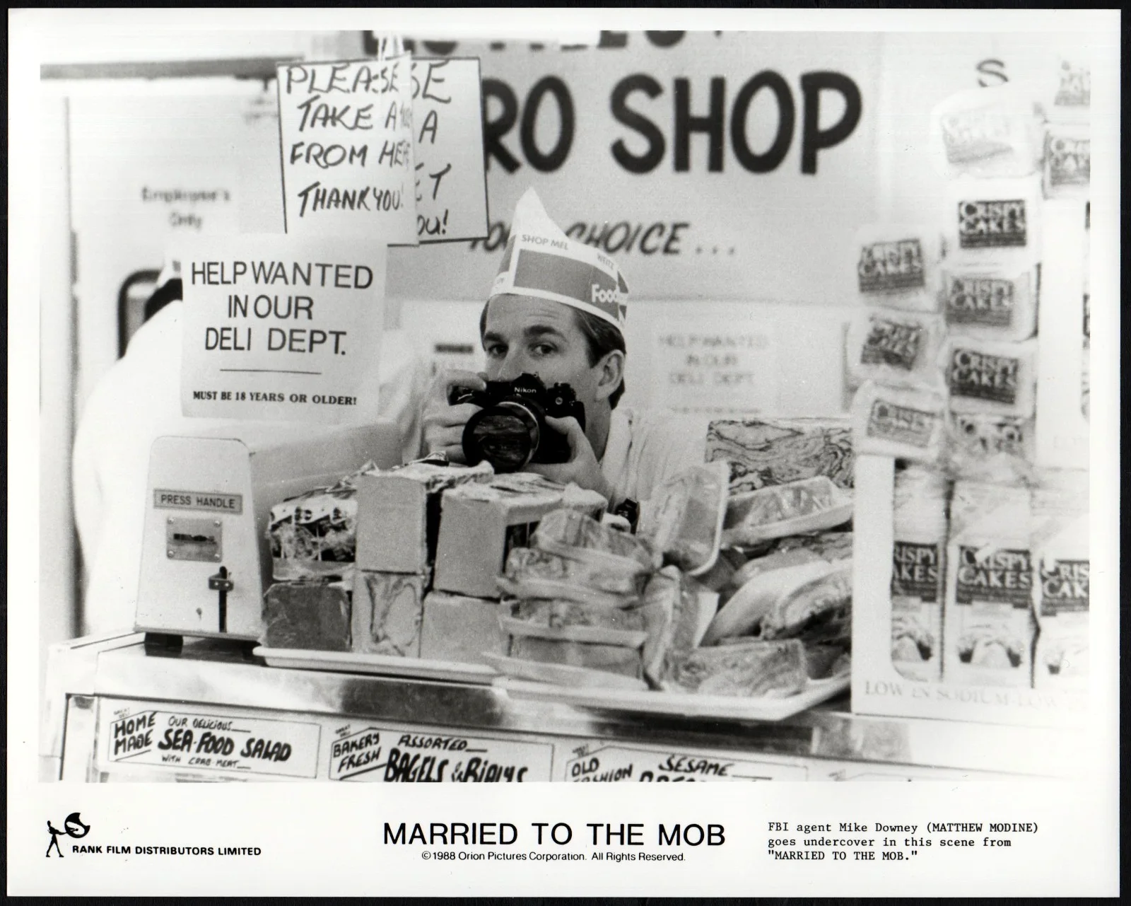 MARRIED TO THE MOB 1988 Matthew Modine - Michelle Pfeiffer 4 10x8 STILLS, image 4