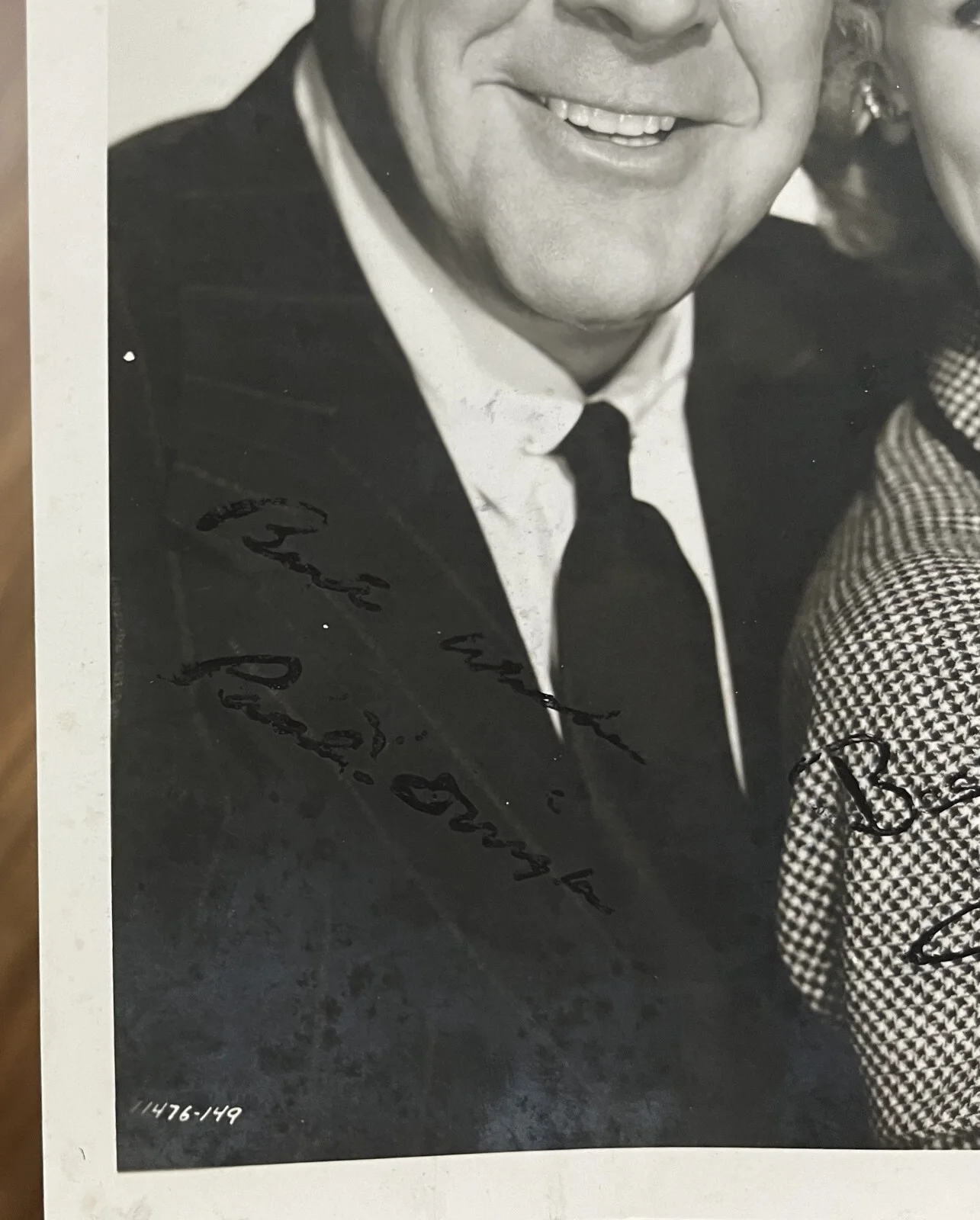Paul Douglas, Jan Sterling — JAN STERLING PAUL DOUGLAS Signed 8x10 Original Photo Husband Wife Portrait 1951, изображение 3