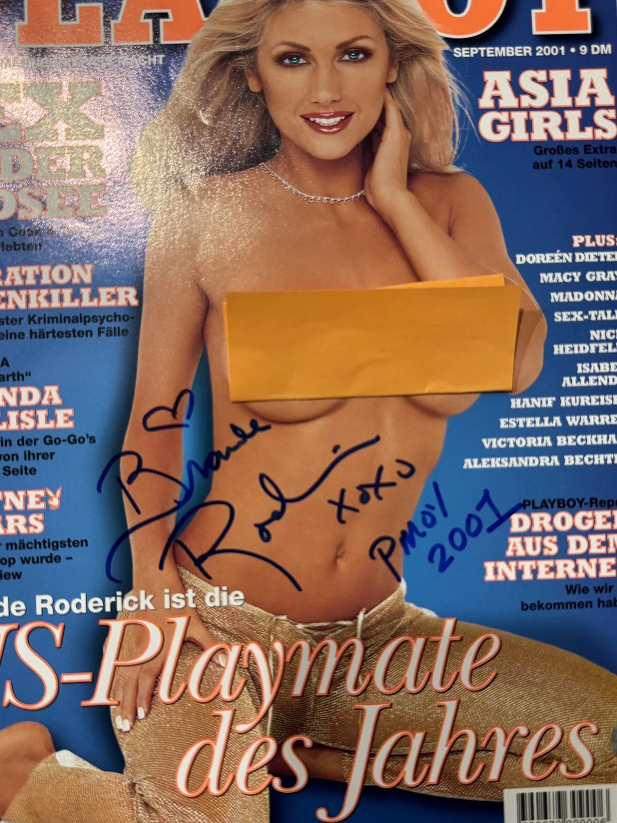 Brande Roderick — Brande Roderick Signed Playboy Magazine Germany 2001 PMOY Baywatch Autograph COA, изображение 2