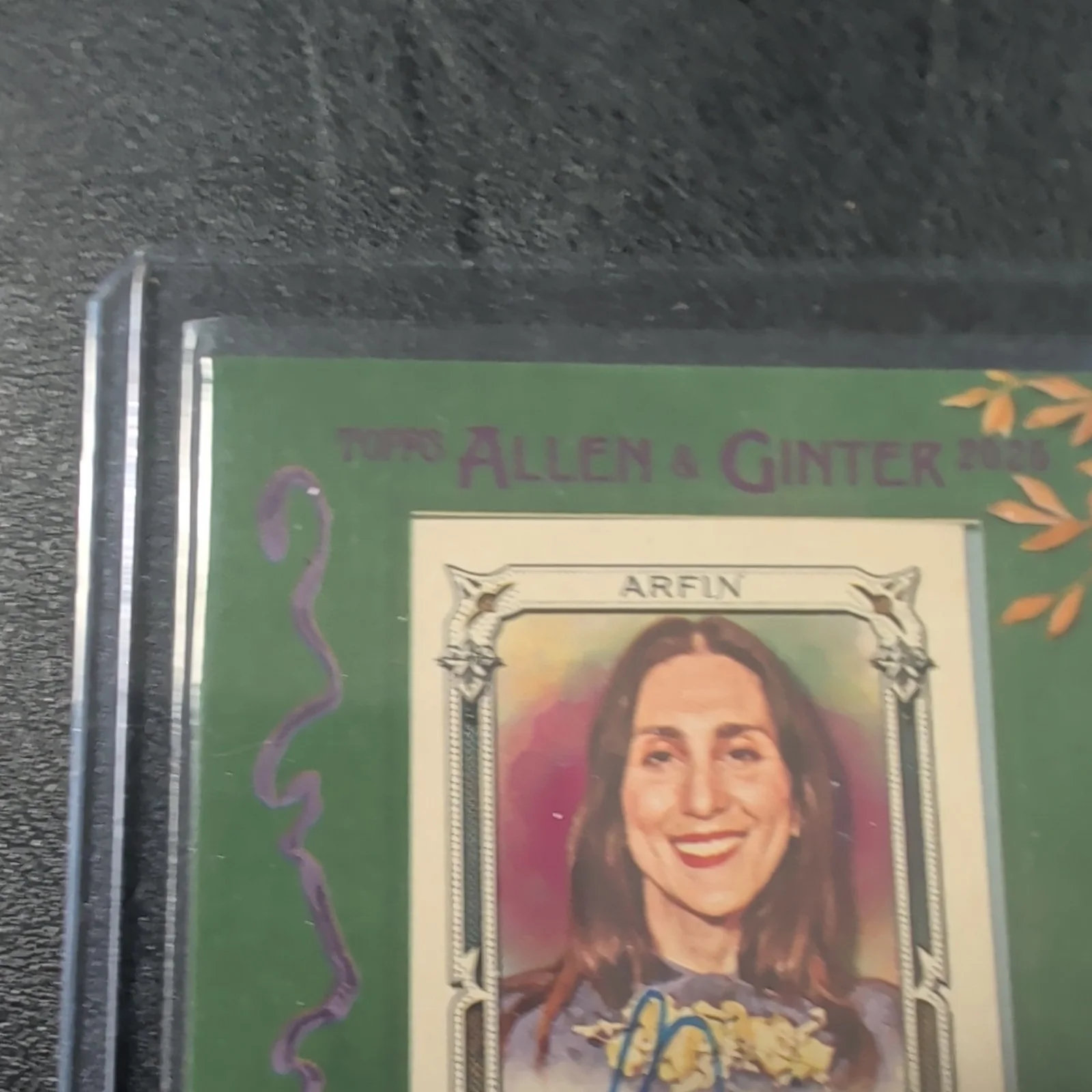 LESLEY ARFIN — LESLEY ARFIN 2025 TOPPS ALLEN & GINTER MINI FRAMED GREEN AUTO /50, image 2