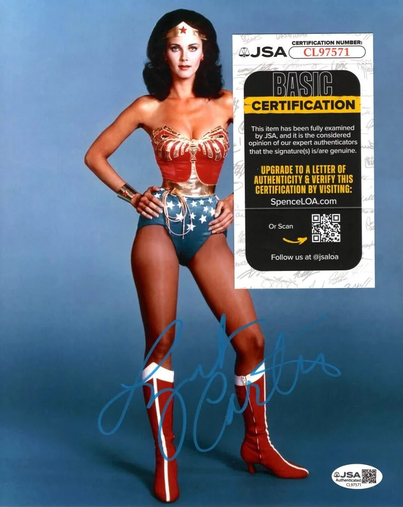 Lynda Carter — Lynda Carter Signed Autograph 8x10 Photo - Stunning Wonder Woman Star w/ JSA COA, изображение 2