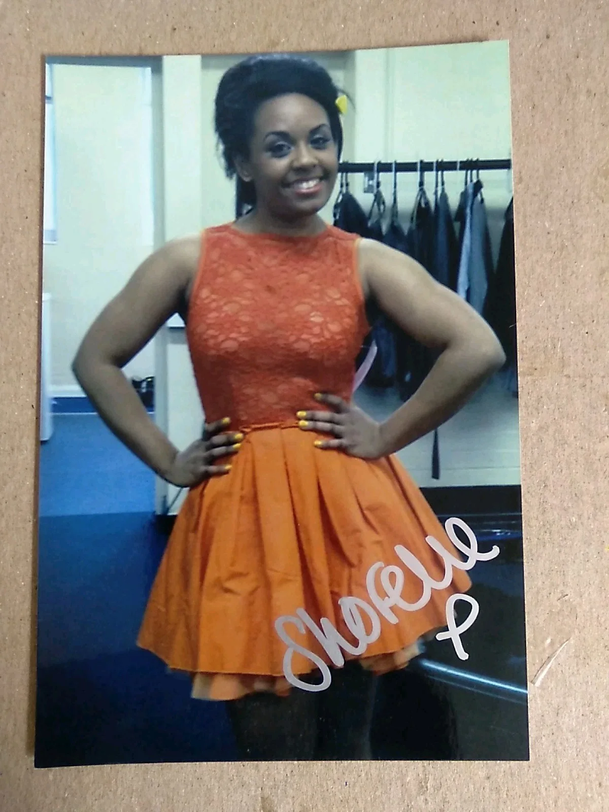 Shorelle Hepkin English Actress Signed Autograph 6x4in Photo, изображение 2