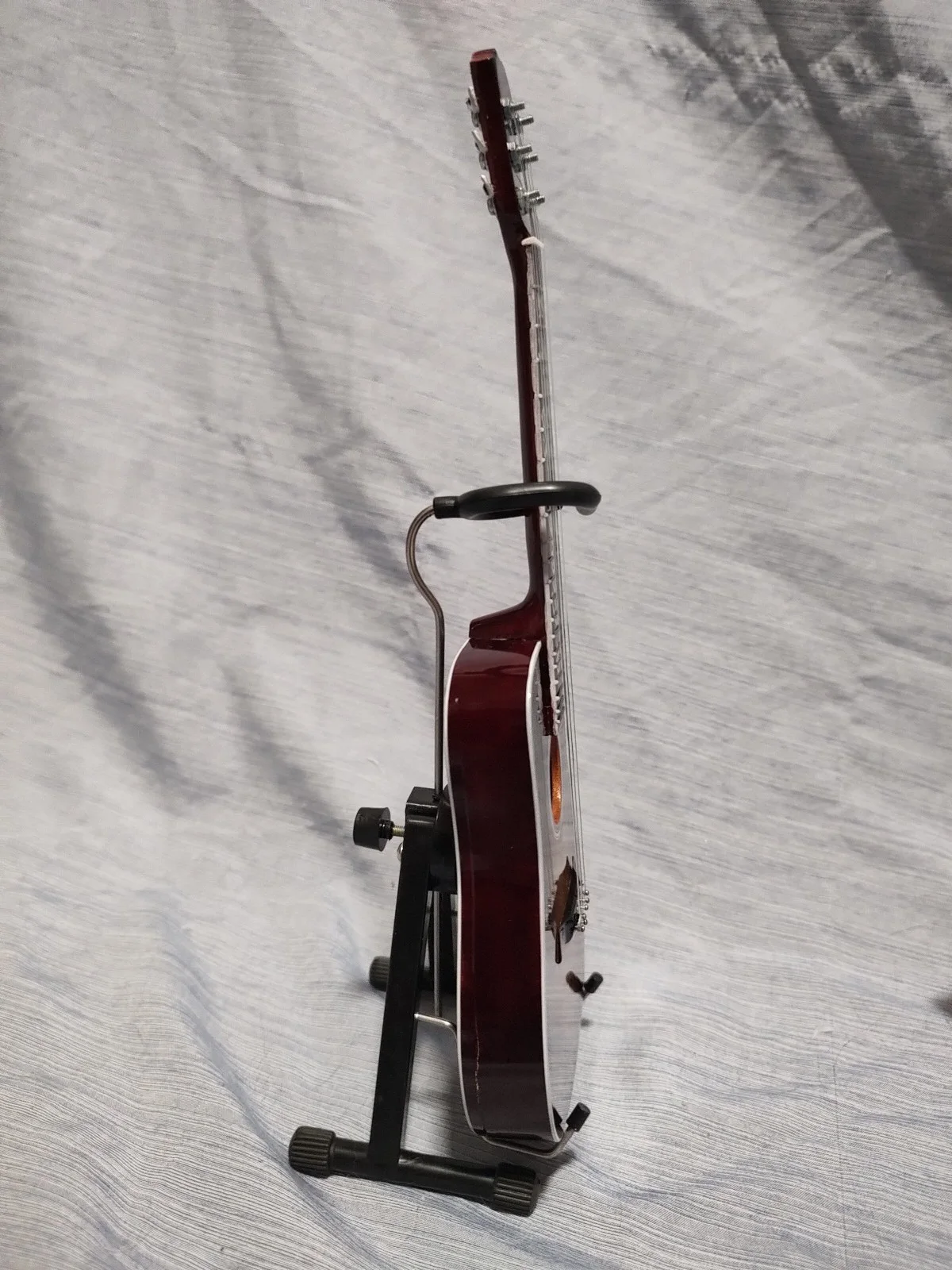 2014 VIP George Strait Cowboy Rides Away mini Guitar / Axe Heaven w/ stand / box, image 5