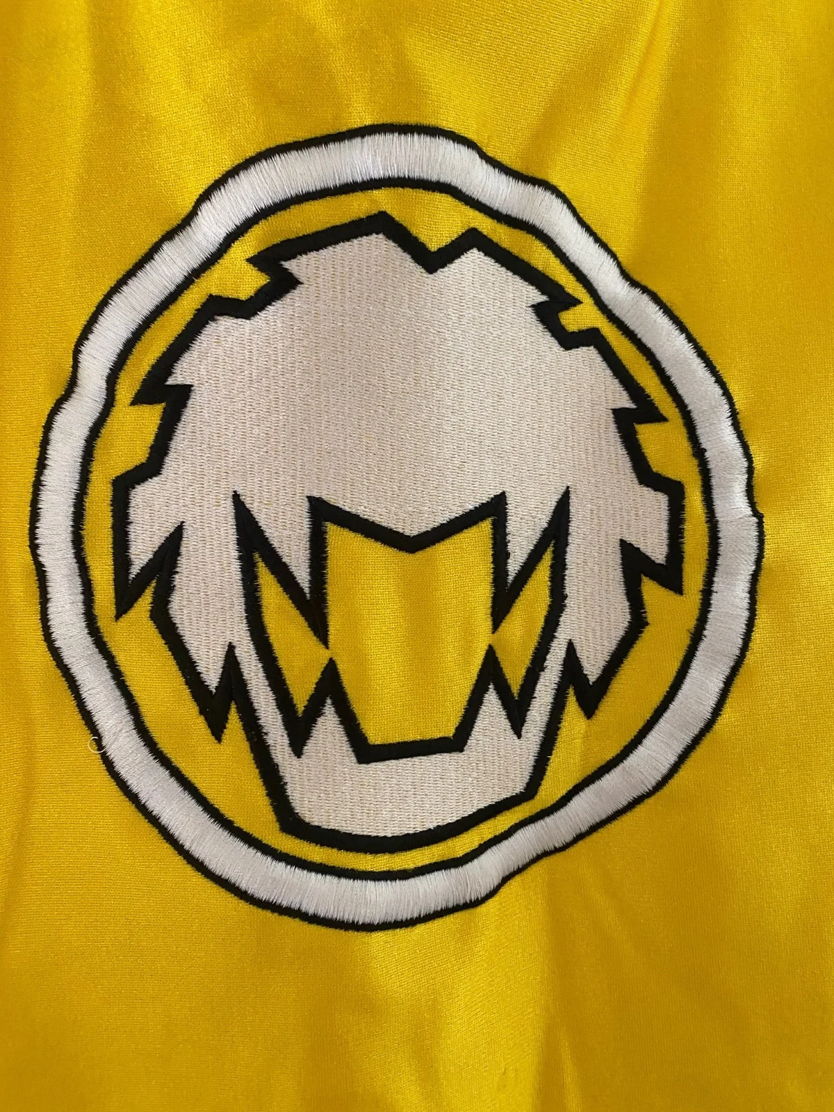 screen-used Power Rangers Ninja Storm Yellow Ranger Suit prop, изображение 3