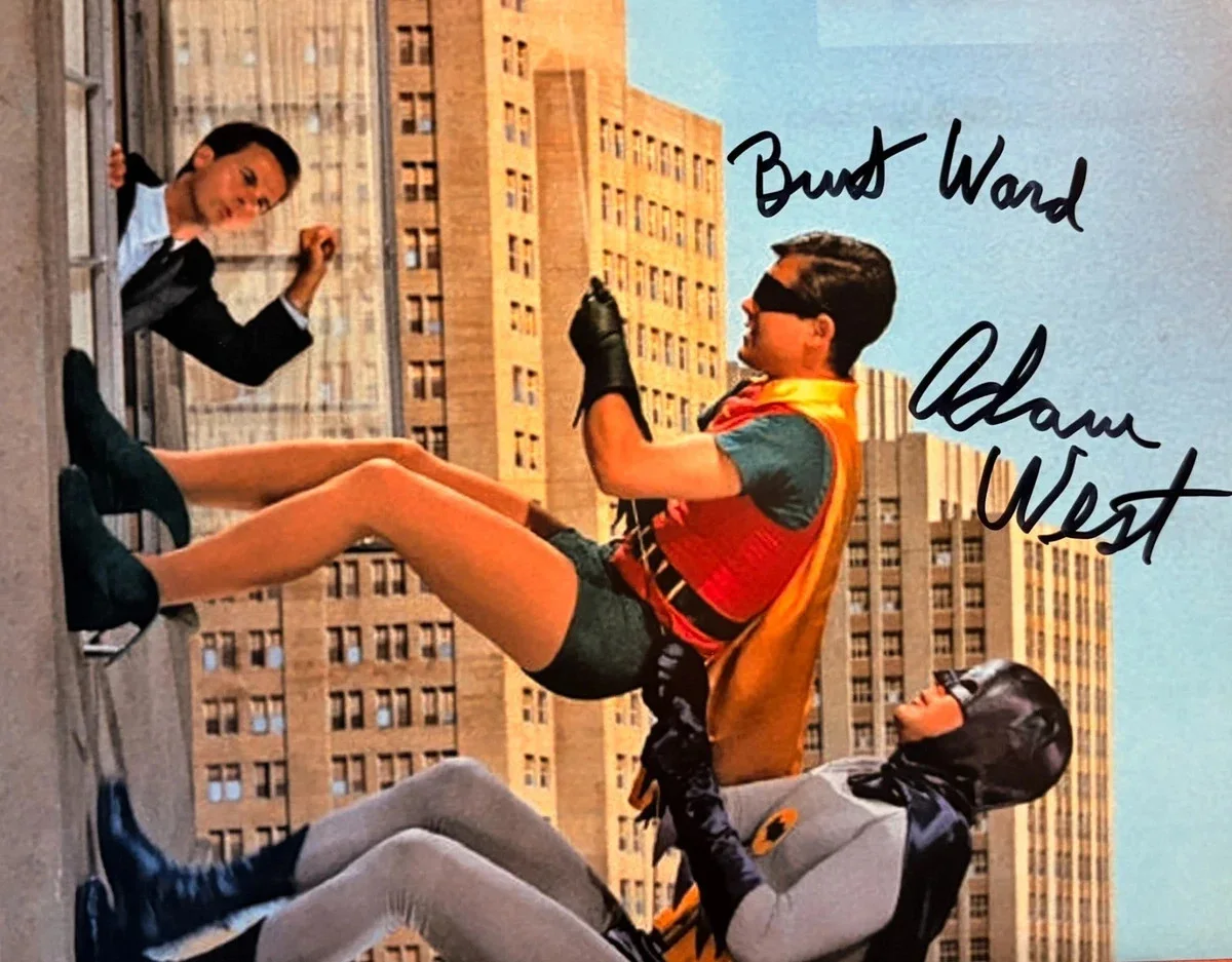 BATMAN CAST — 1966 BATMAN TV SHOW CAST SIGNED 8X11 PHOTO ADAM WEST BURT WARD AUTOGRAPH REPRINT