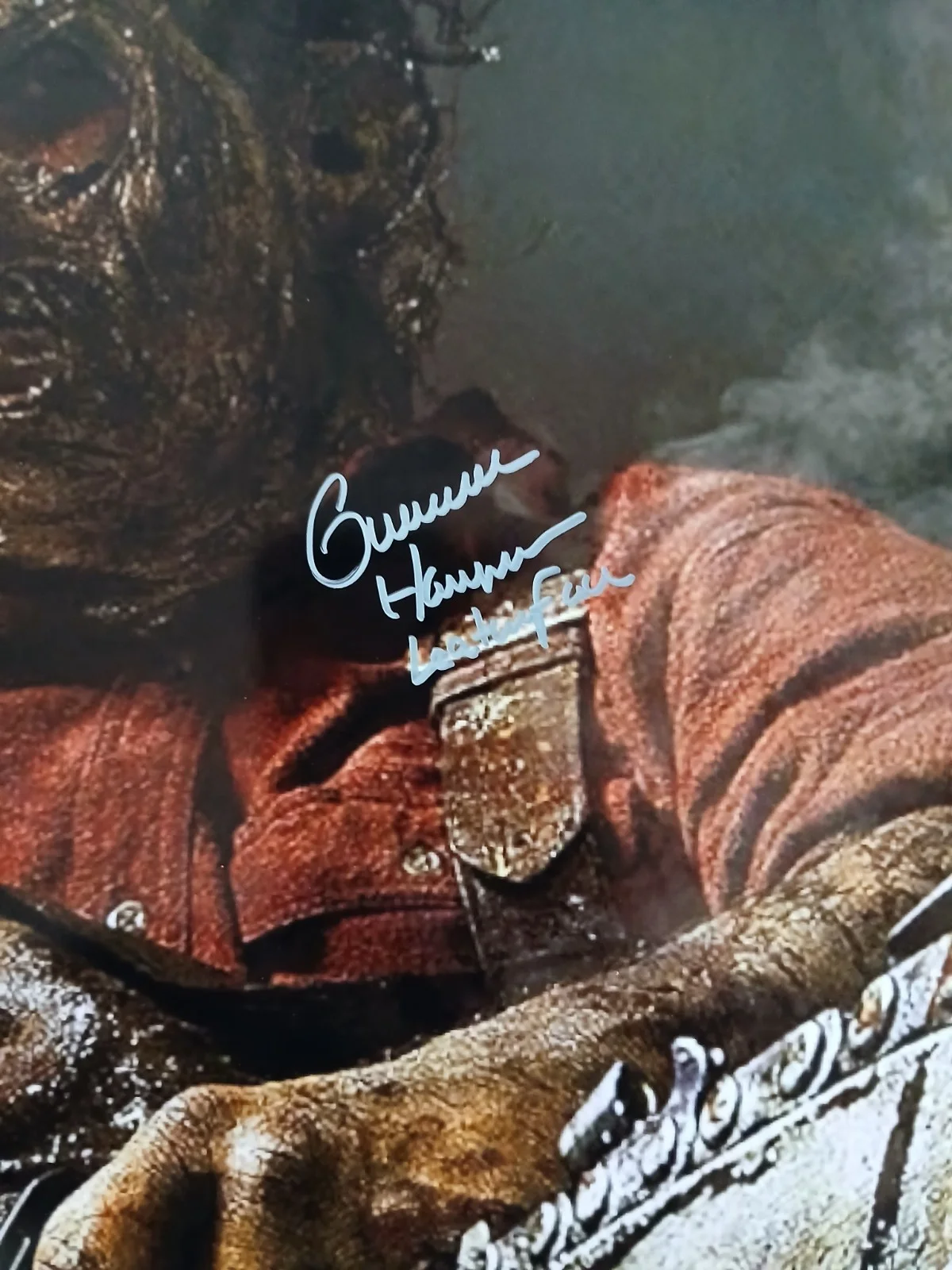 Gunner Hannsen — Gunner Hannsen Autographed Texas Chainsaw Massacre 13x19 Framed Poster, изображение 2