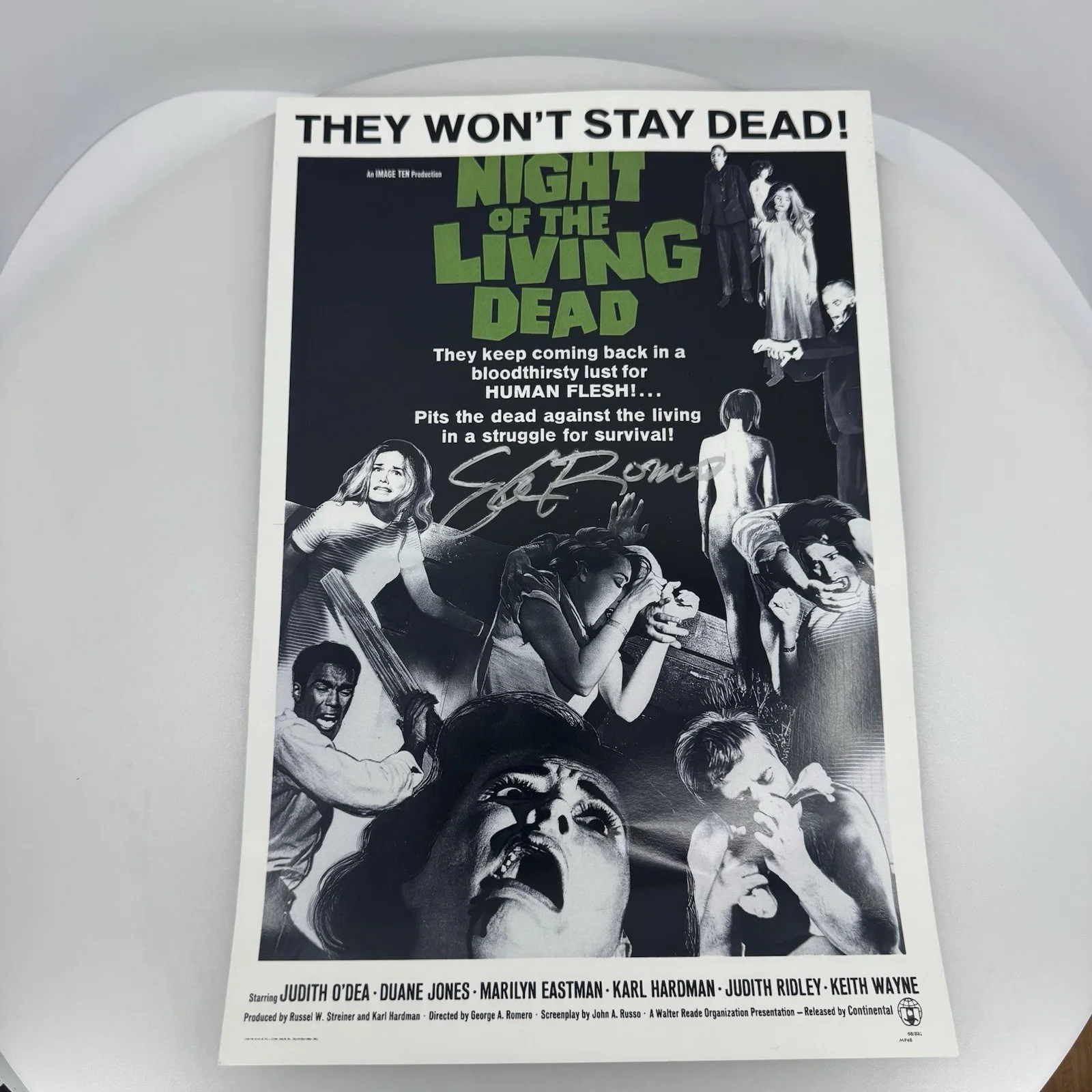 George A Romero Autograph Signature Night Of The Living Dead 3 Piece Collection, изображение 2