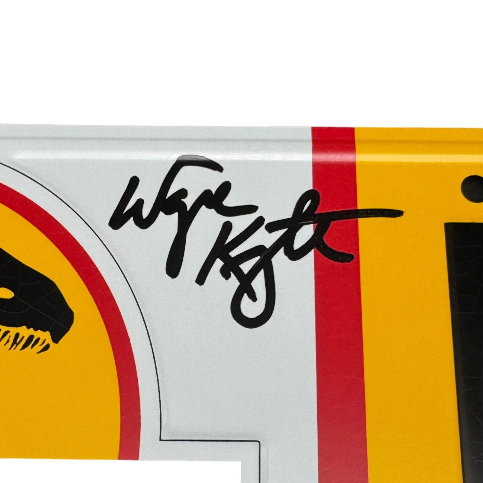 Wayne Knight — Wayne Knight Signed Jurassic Park License Plate Beckett Witnessed Autograph, image 2