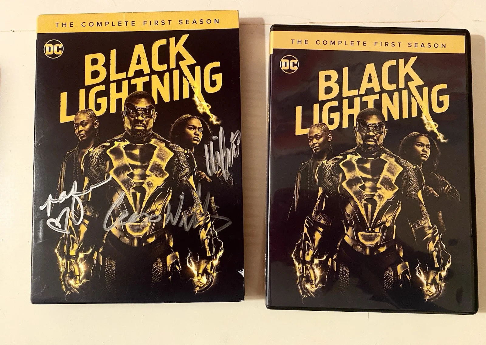 Cress Williams — Black Lightning Signed S1 DVD Cress Williams Nafessa Williams China McClain Real, image 3