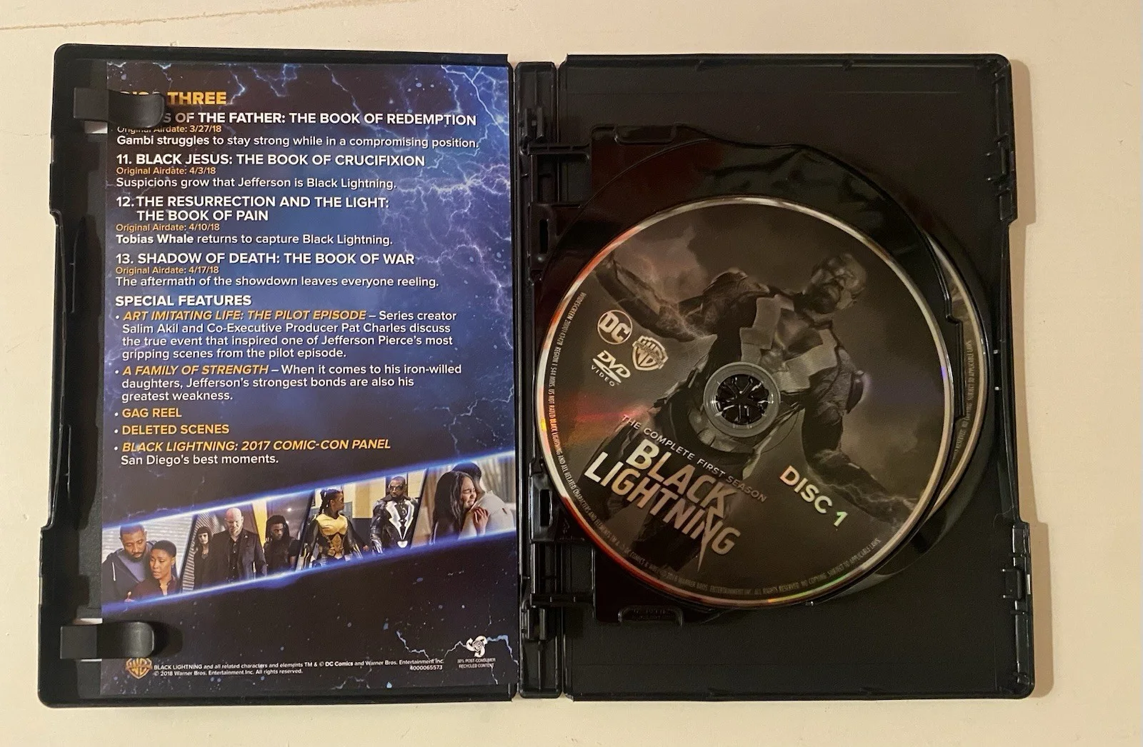 Cress Williams — Black Lightning Signed S1 DVD Cress Williams Nafessa Williams China McClain Real, image 4