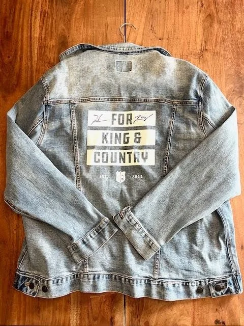 "For King & Country" Signed Autographed Denim Jacket 2 XL Band Merch, изображение 2