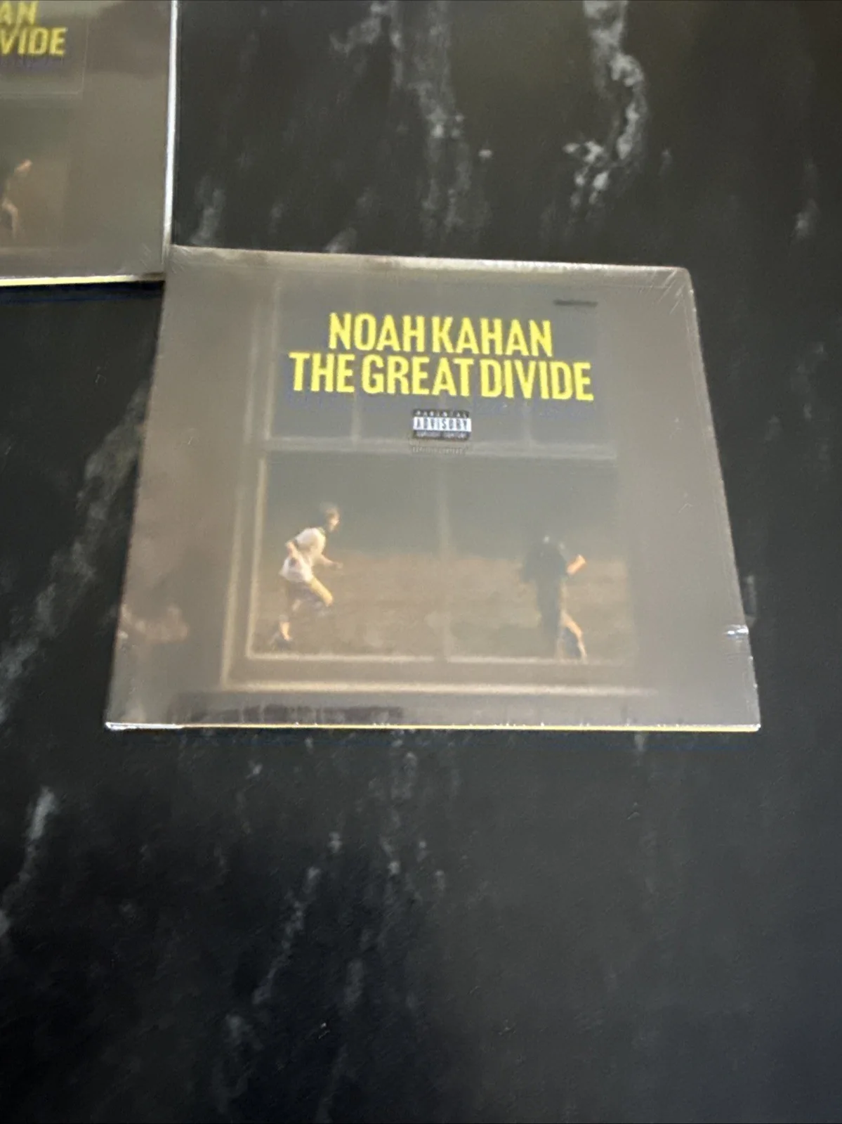 Noah Kahan - The Great Divide *SIGNED* CD Autograph SHIPPED Insert Rare, image 2