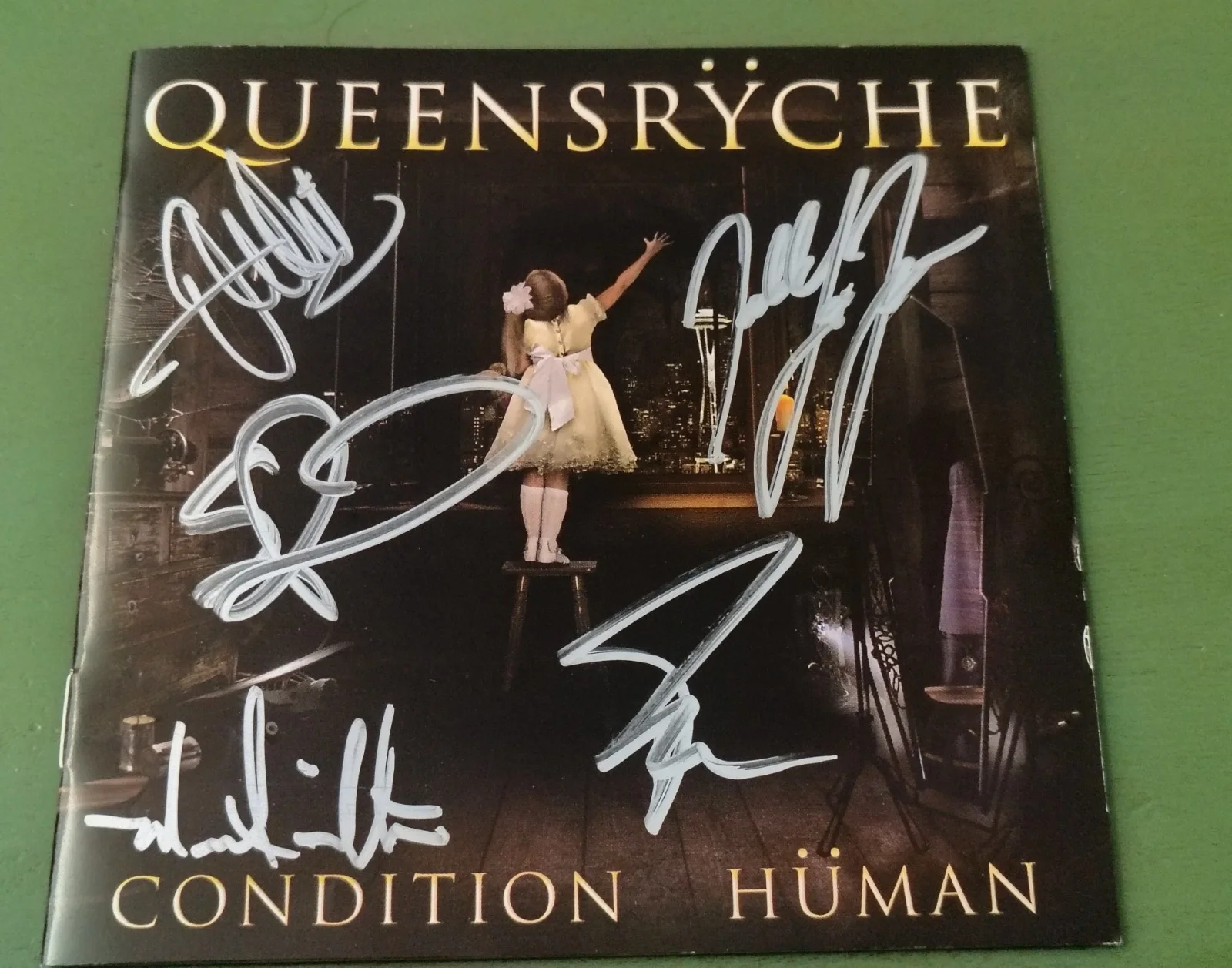 Queensrÿche Condition Hüman Signed CD and Booklet Original Autographed, image 2