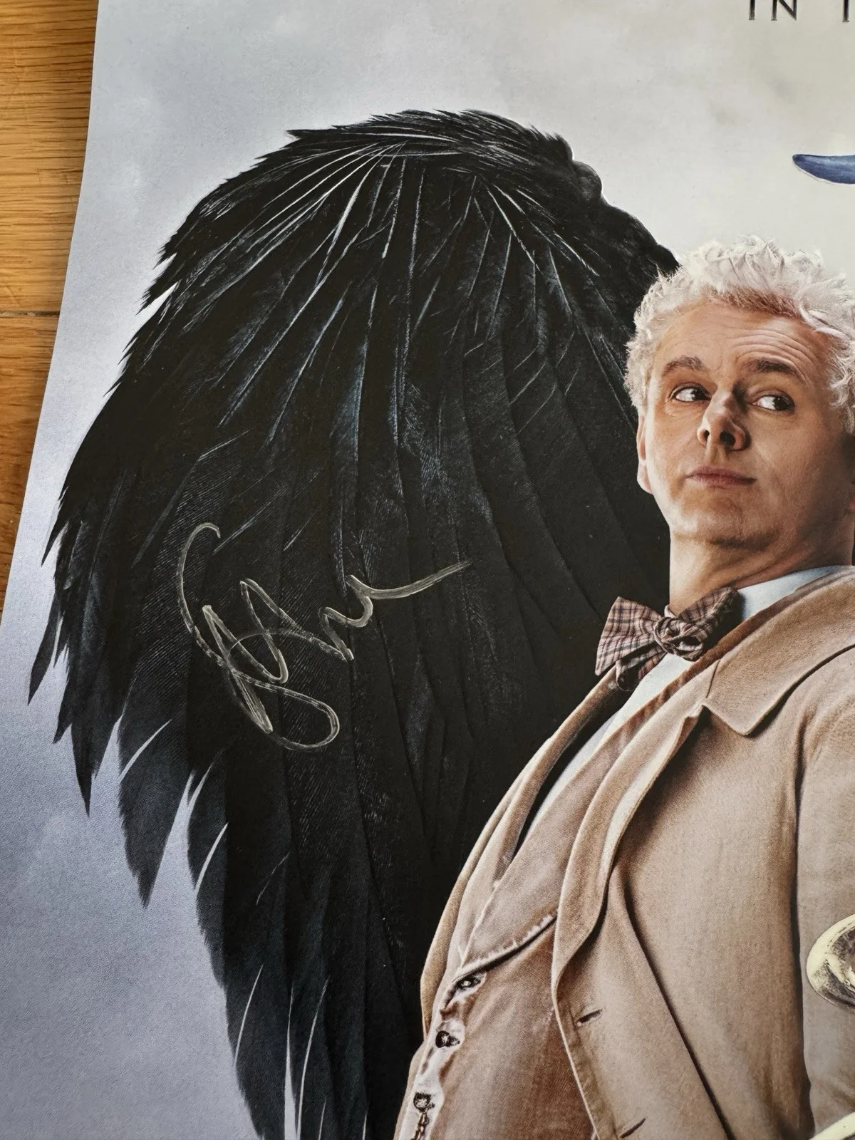SIGNED Good Omens Season 2 Poster Cast Signed At NYCC 2022 Neil Gaiman, изображение 5