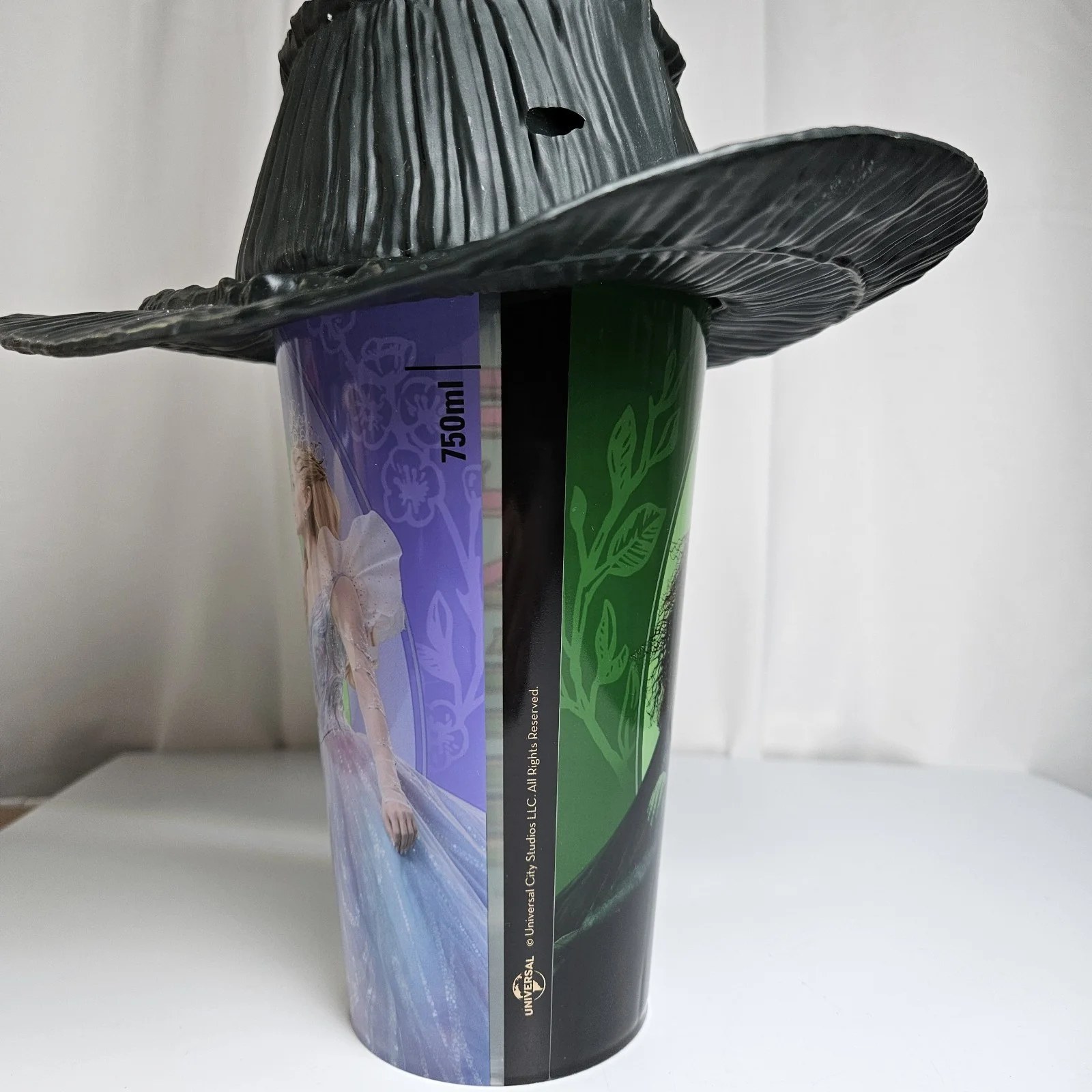 Wicked For Good - Cinema Exclusive Drinks Cup with Elphaba Hat BRAND NEW, изображение 5