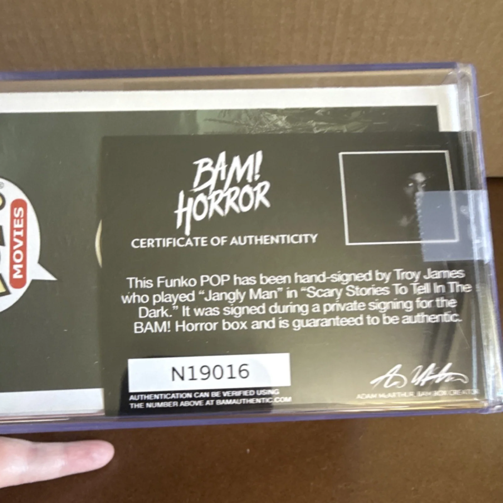 Troy James — Funko Pop Jangly Man Signed by Troy James Scary Stories BAM Horror COA, изображение 4