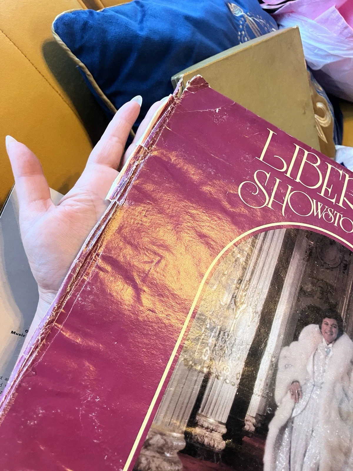 Liberace Signed Vinyl With Illustration, image 2