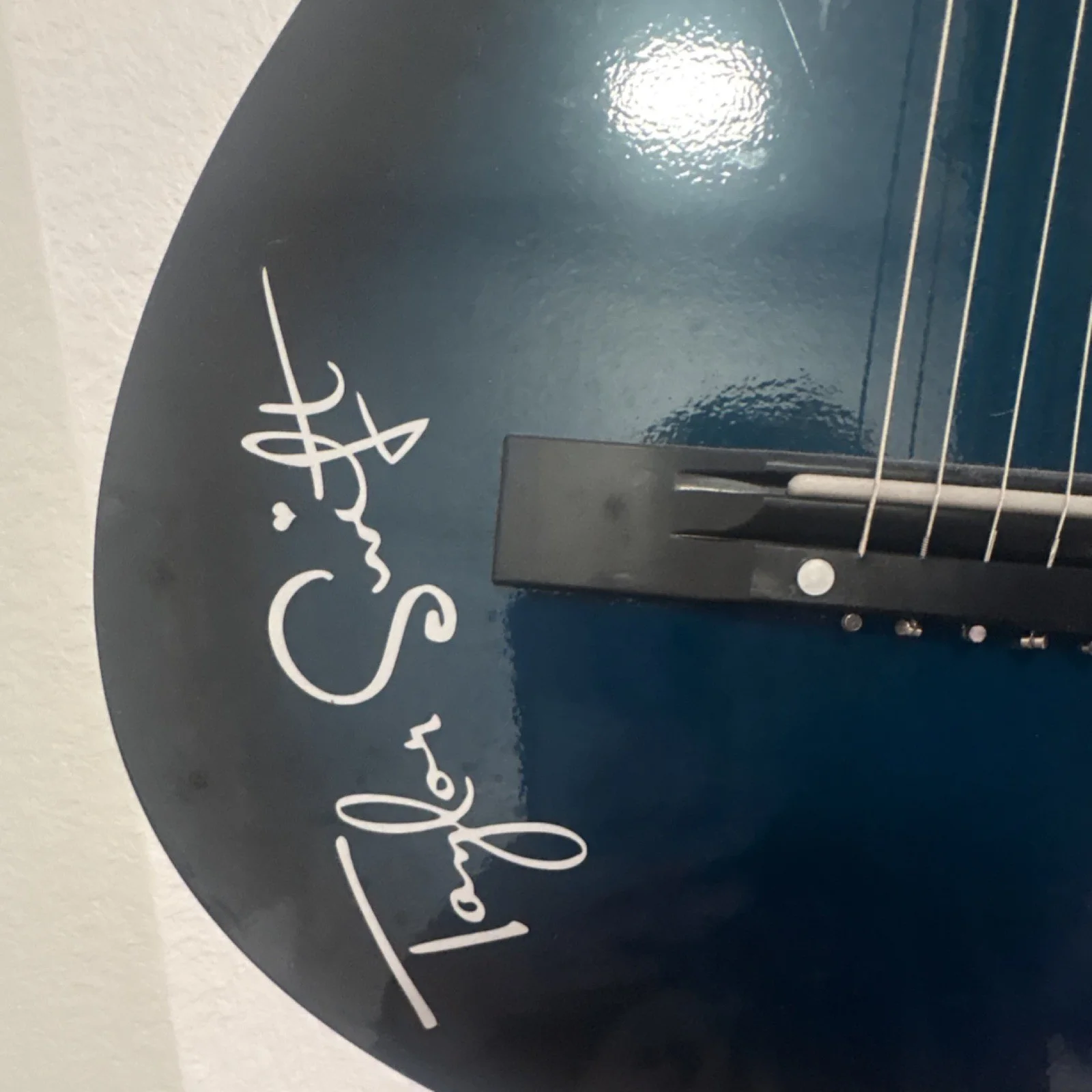 Zeny Blue Acoustic Guitar Autographed by Taylor Swift Beckett Authenticated, image 4