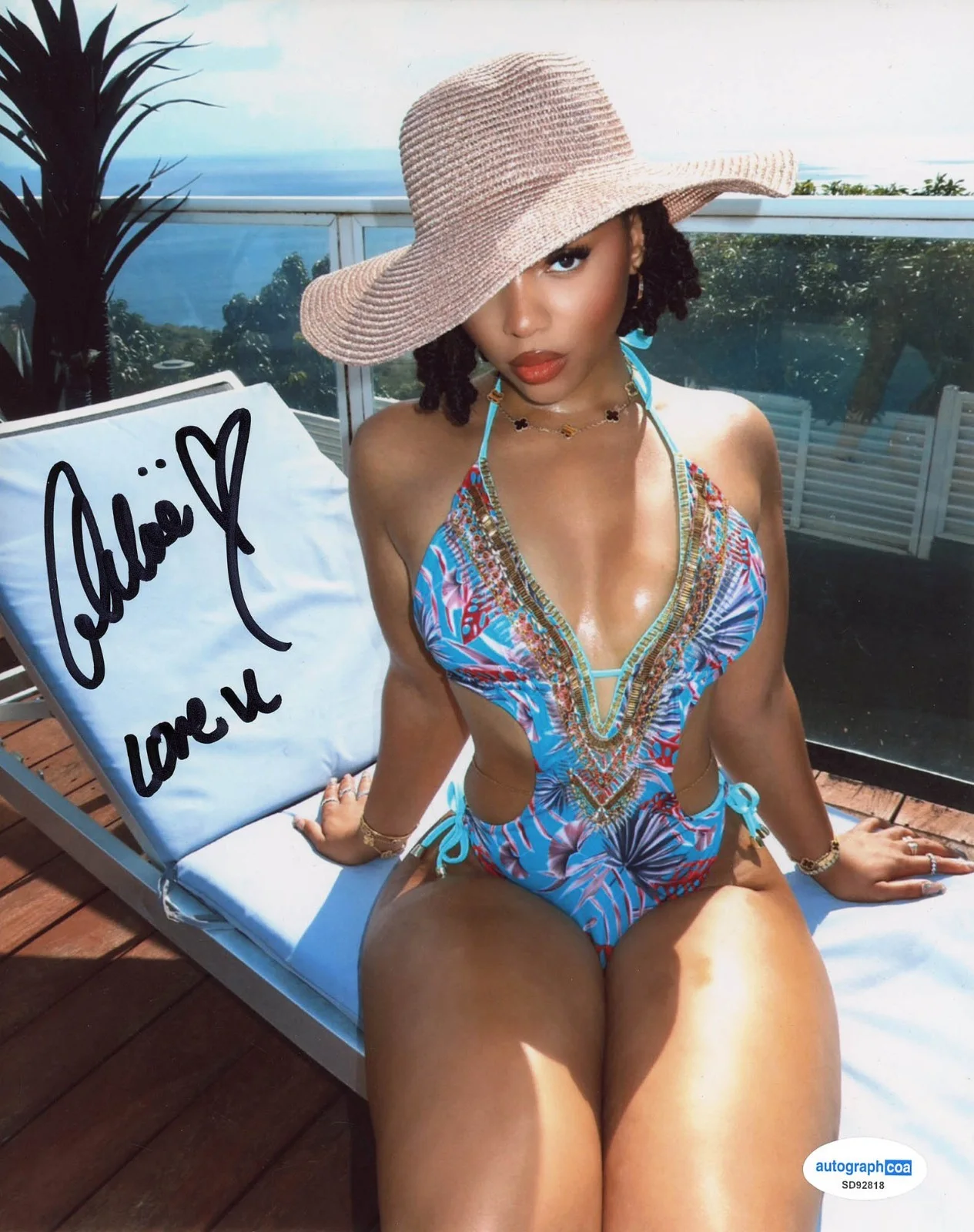 Chloe Bailey — Chloe Bailey signed Auto 8x10 Photo EXT PROOF g SEXY BIKINI Inscription ACOA COA, image 5