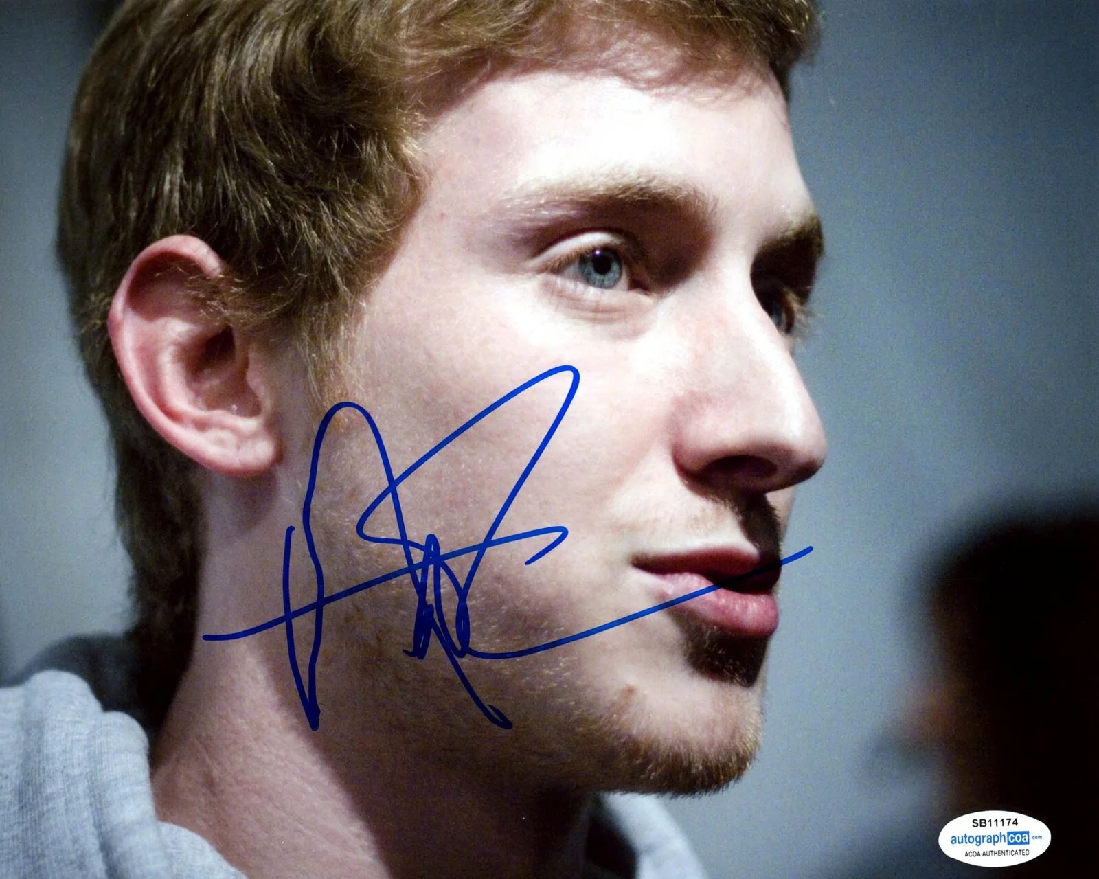 ASHER ROTH — Asher Roth signed Auto 8x10 Photo RAPPER Proof i EMINEM I Love College ACOA COA, изображение 3