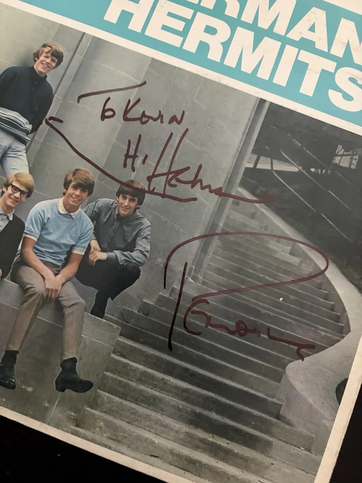 Peter Noone Signed The Best Of Herman’s Hermits LP Autographed, изображение 2