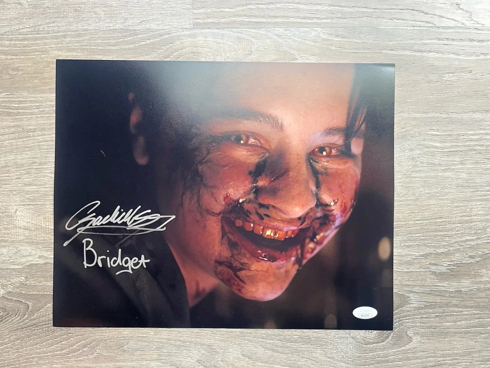 Gabrielle Echols — Gabrielle Echols Signed Evil Dead Rise 11x14 Photo JSA COA Horror Autograph, image 2