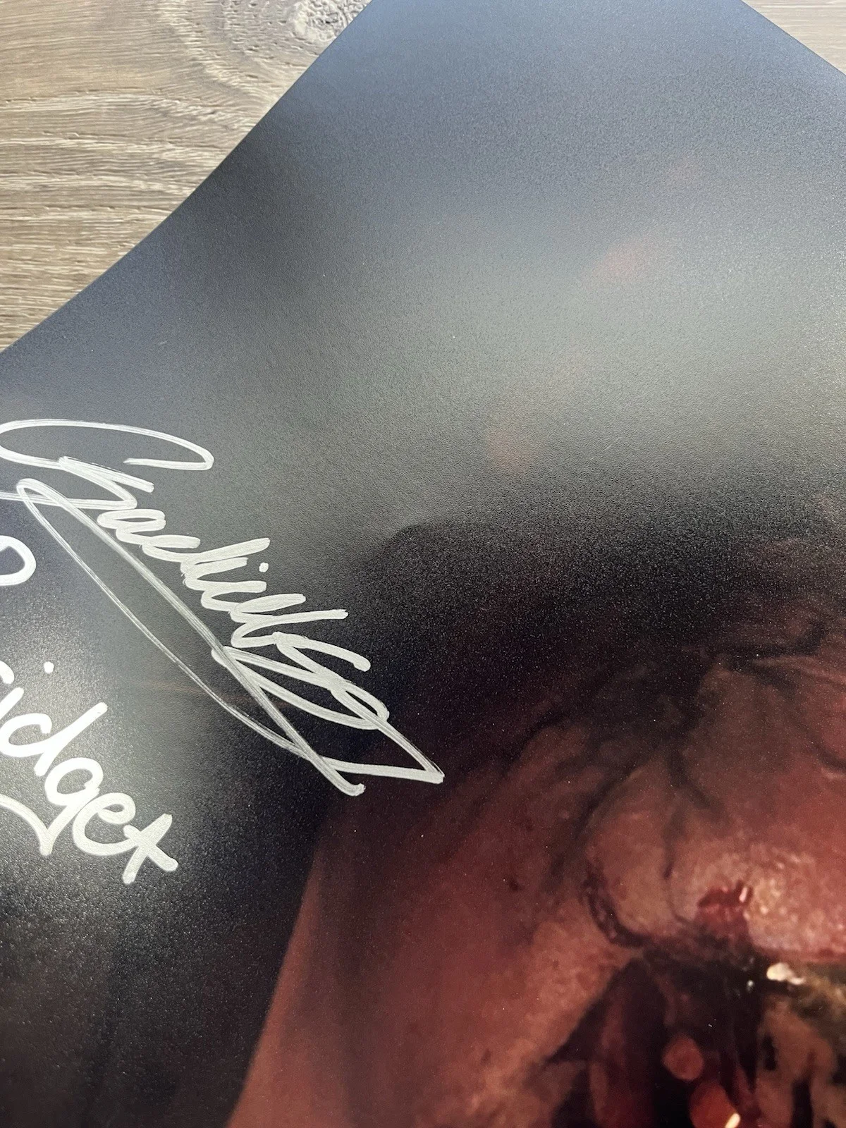 Gabrielle Echols — Gabrielle Echols Signed Evil Dead Rise 11x14 Photo JSA COA Horror Autograph, image 5