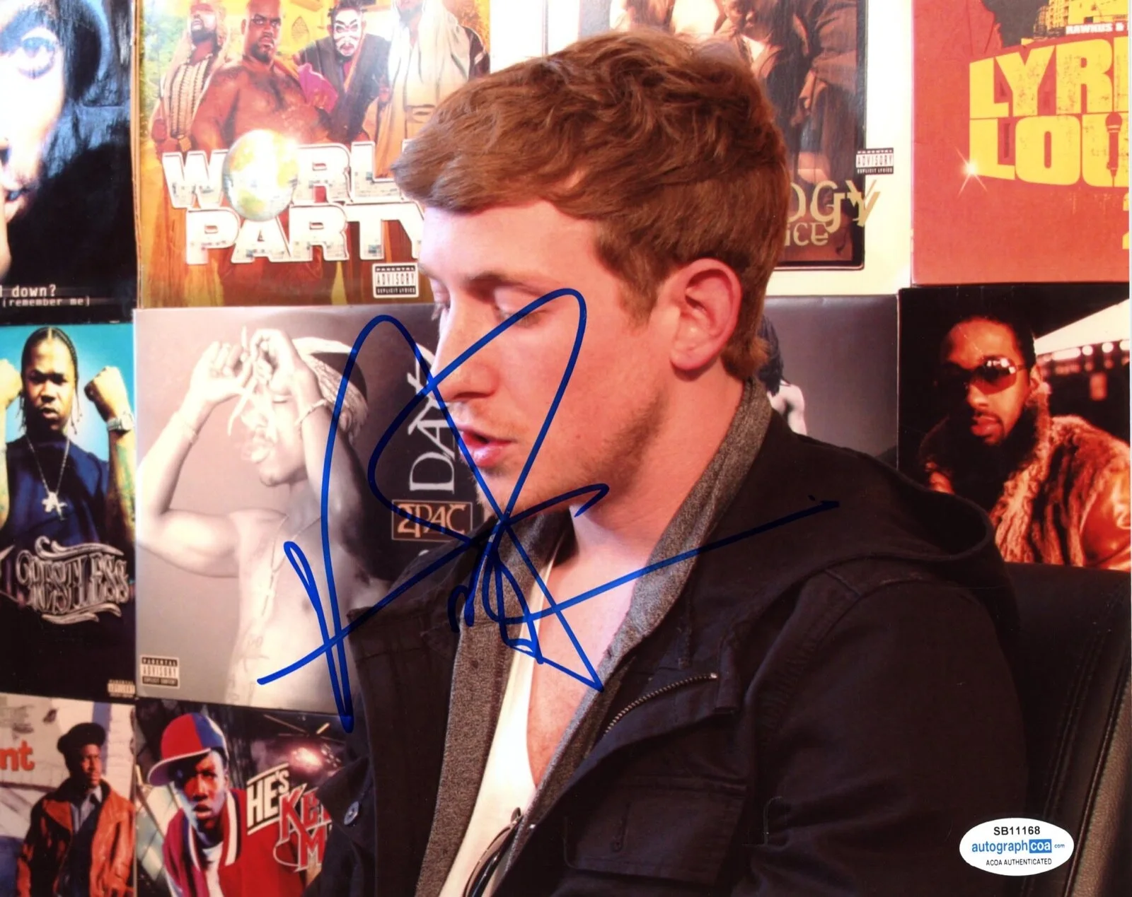 ASHER ROTH — Asher Roth signed Auto 8x10 Photo RAPPER Proof c EMINEM I Love College ACOA COA, изображение 3