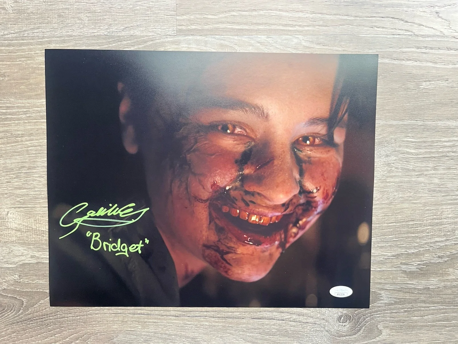 Gabrielle Echols — Gabrielle Echols Signed Evil Dead Rise 11x14 Photo JSA COA Horror Autograph, image 2