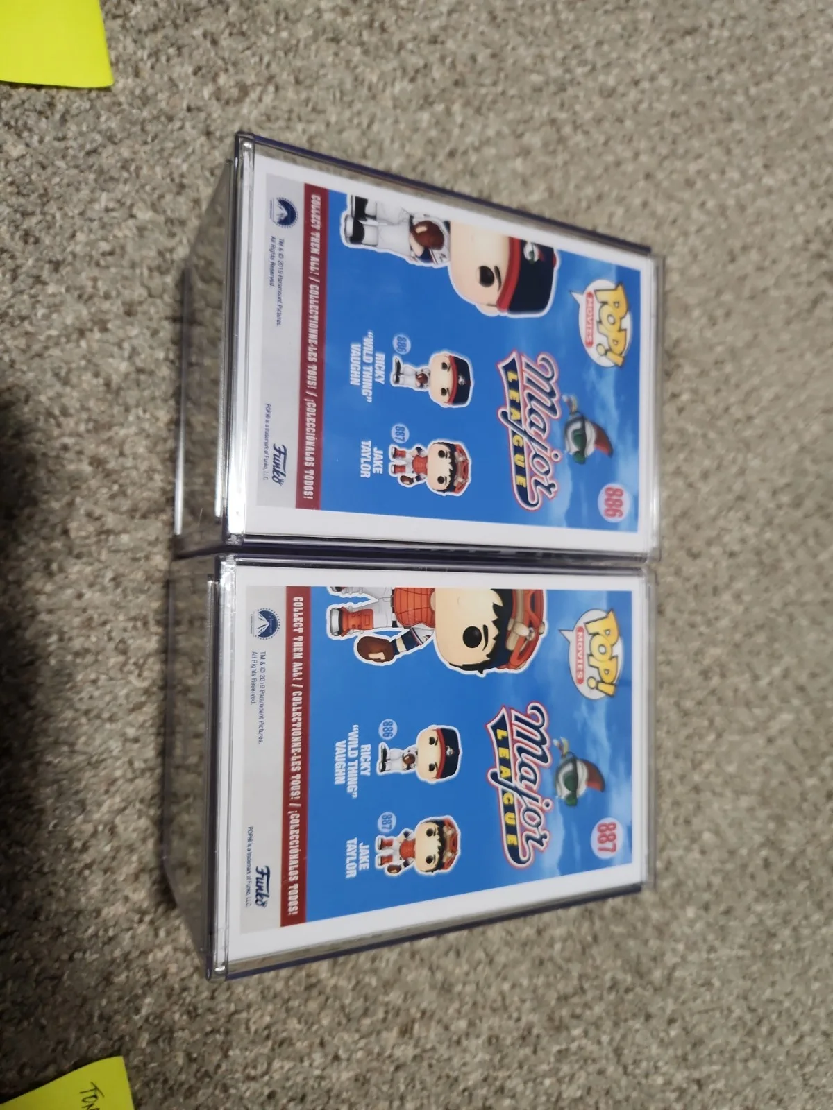 charlie sheen — Charlie Sheen and Tom Berenger autographed Funko Pop..major League.JSA, BECKETT, изображение 3