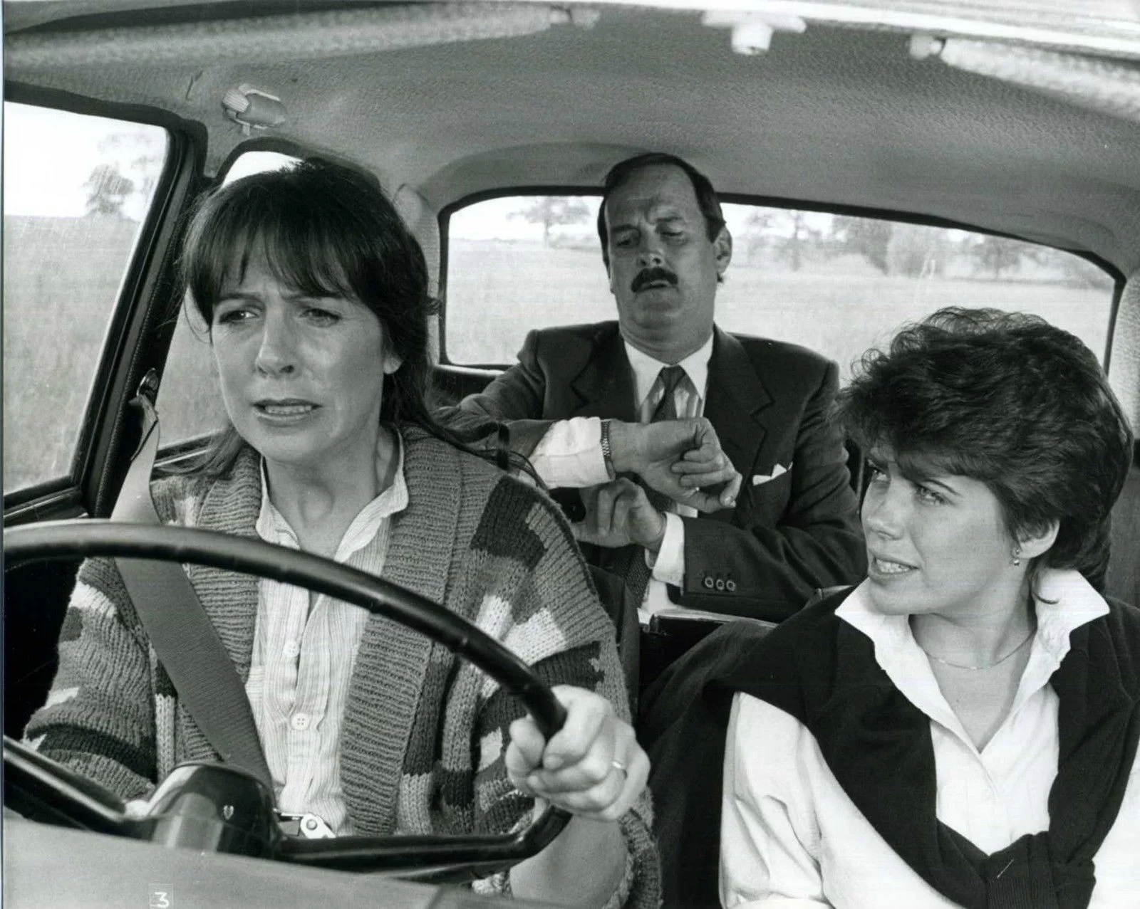 CLOCKWISE 1986 John Cleese, Alison Steadman, Christopher Morahan 6 10x8 STILLS, image 3