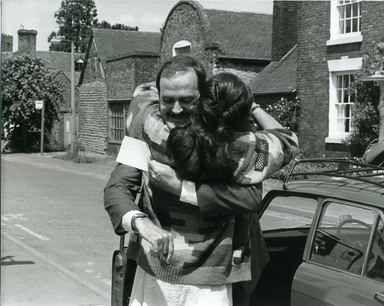 CLOCKWISE 1986 John Cleese, Alison Steadman, Christopher Morahan 6 10x8 STILLS, image 4