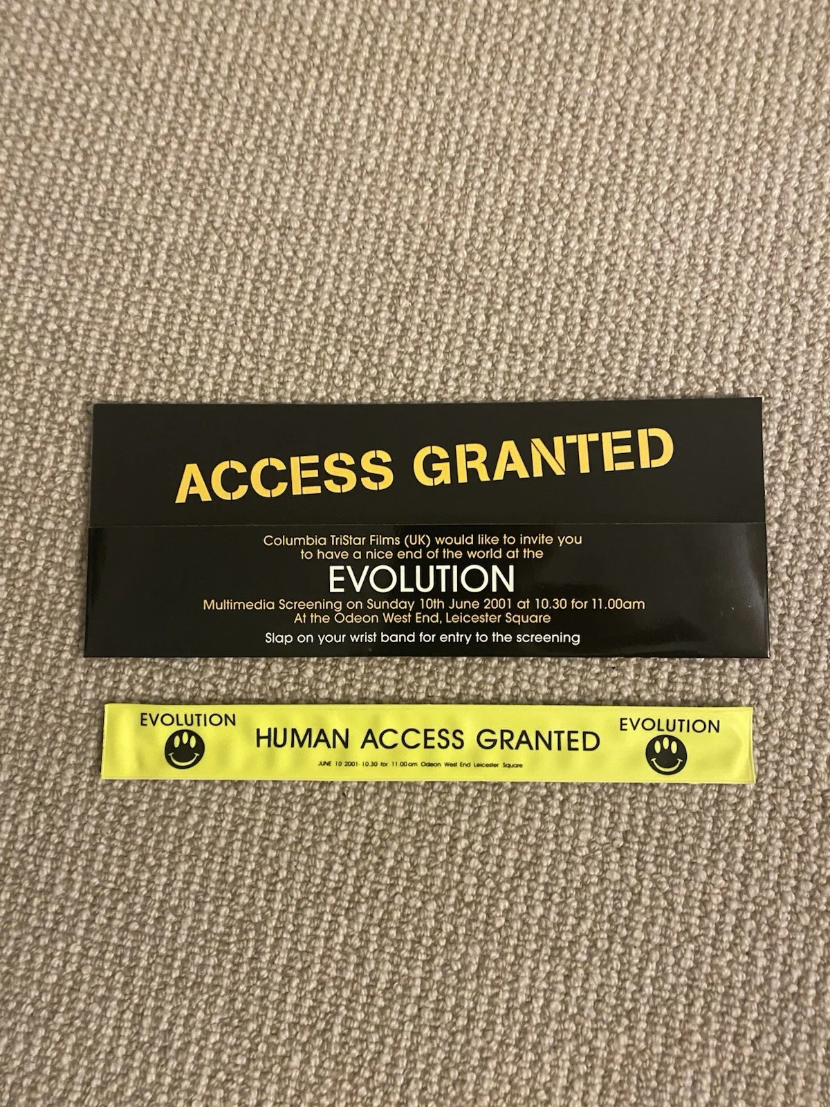 EVOLUTION - Original Film Ticket With Wrist Strap 2011, image 3
