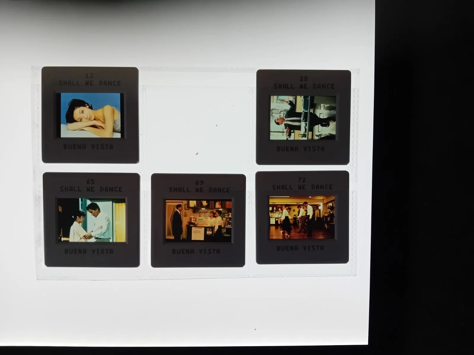 LOT OF 2 ORIGINAL PRESS PHOTOS + 5 35mm SLIDES SHALL WE DANCE Japan 1996, изображение 2