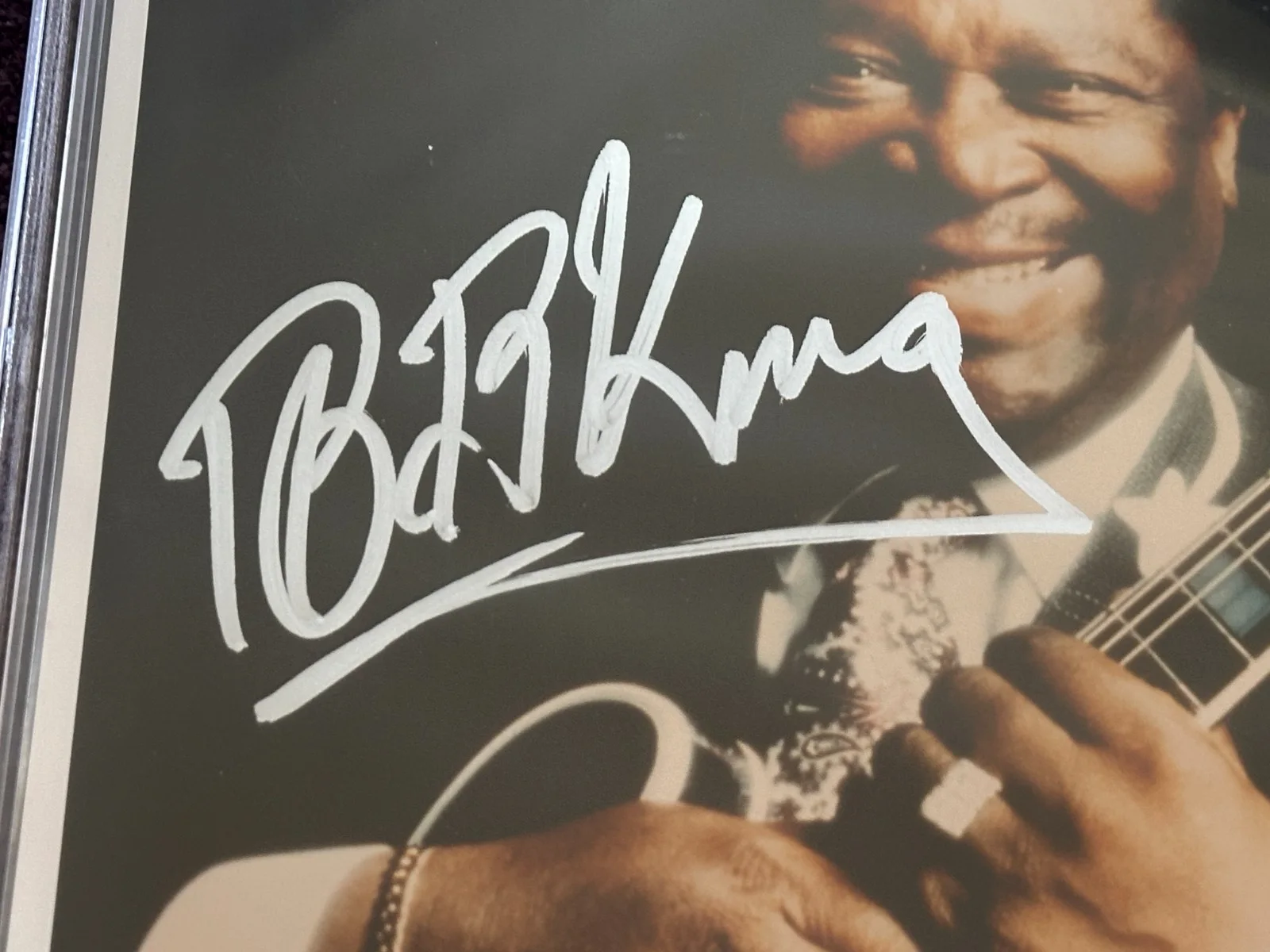 B.B. KING Signed 8 X 10 PHOTO Beckett Encapsulated (BAS), изображение 2