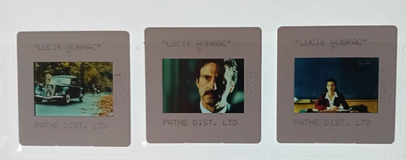 LOT OF 2 ORIGINAL PRESS PHOTOS + 3 35mm SLIDES & PRODUCTION NOTES LUCIE AUBRAC, изображение 2