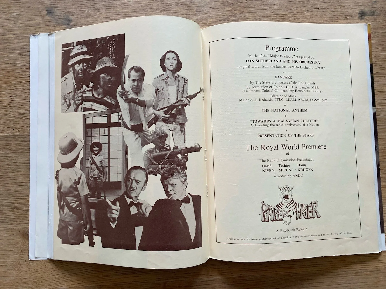PAPER TIGER ROYAL WORLD CHARITY PREMIERE BROCHURE EMPIRE LEICESTER SQ 01/05/75, изображение 5