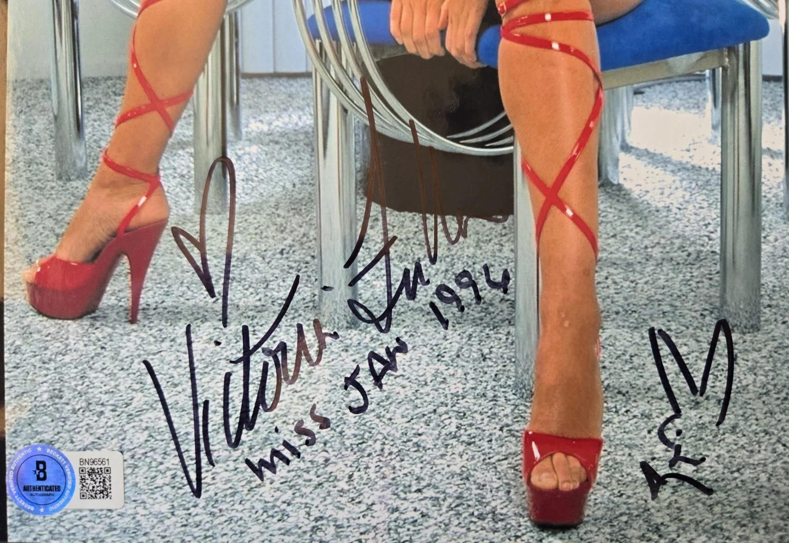 Victoria Fuller — Playboy Playmate Victoria Fuller Signed Photo Model BAS Coa 8x10 Celebrity Sexy, image 2