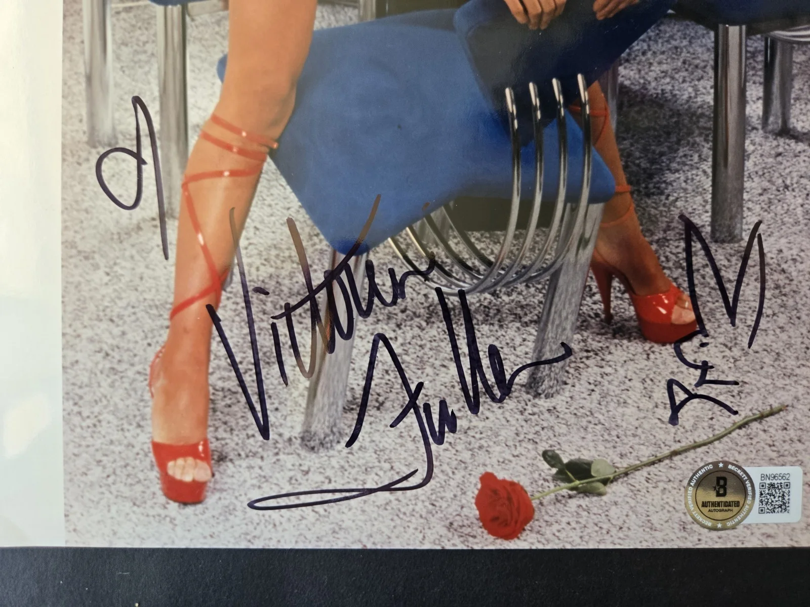 Victoria Fuller — Signed Victoria Fuller Photo Playboy Playmate Magazine Cover Model BAS Coa 8x10, изображение 2