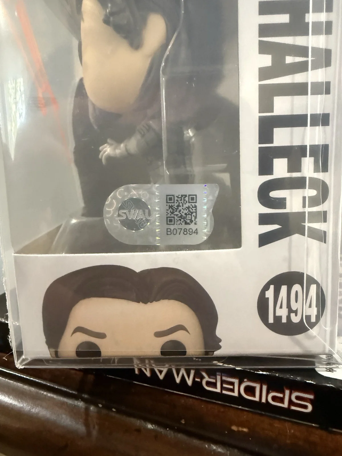 Josh Brolin — Josh Brolin Autographed Dune Gurney Halleck Funko Pop #1494 SWAU authentication!, изображение 4