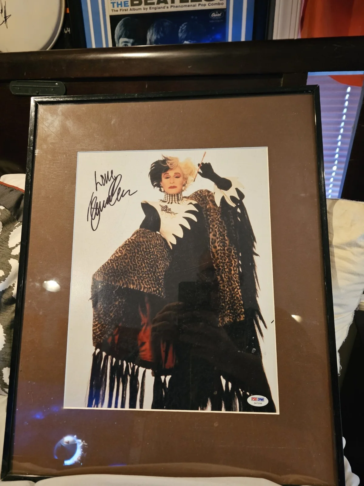Glenn Close Dalmatians Autographed Framed Color 16x20 Photo Psa, изображение 2