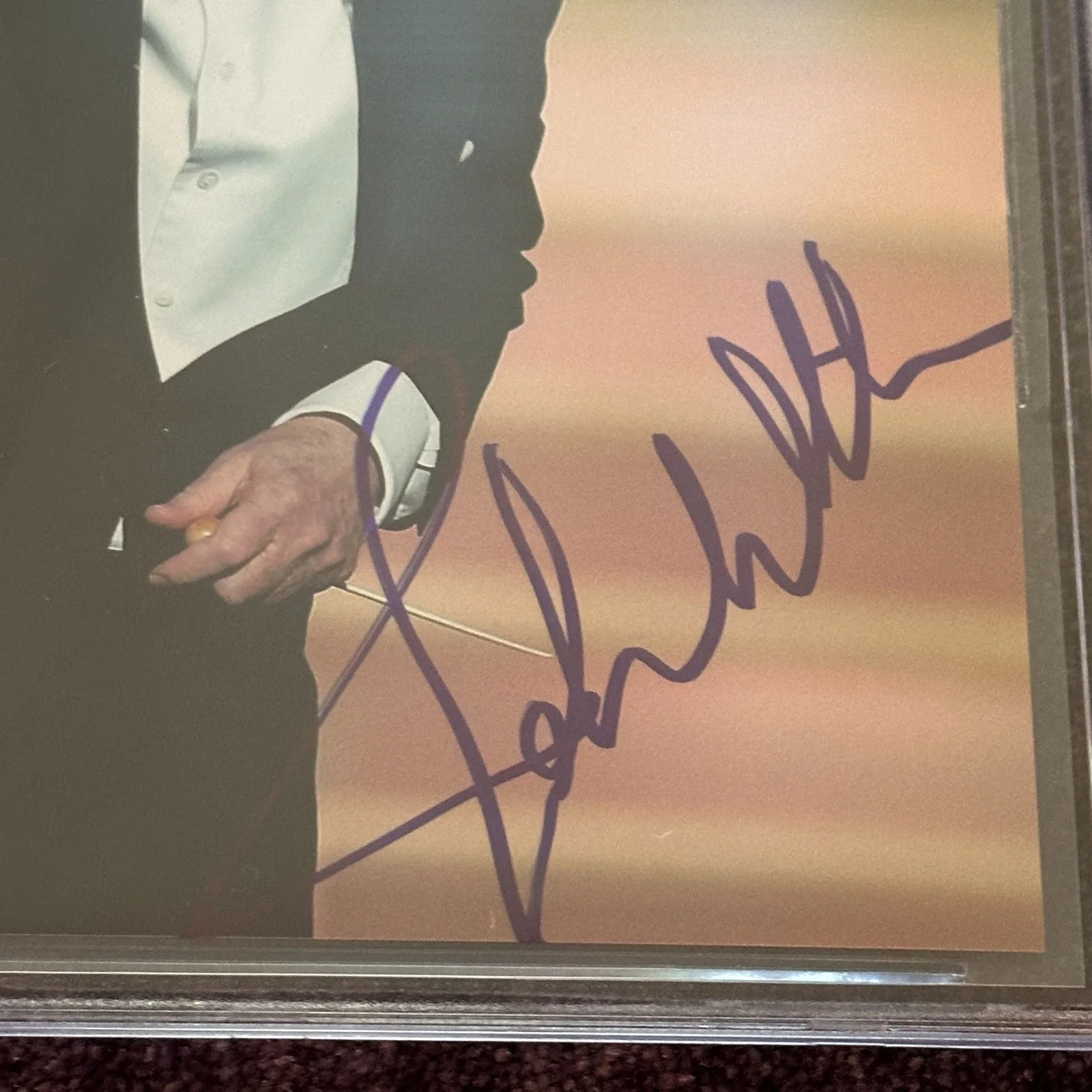 JOHN WILLIAMS — JOHN WILLIAMS Signed STAR WARS 8 X 10 PHOTO Beckett Encapsulated (BAS), изображение 2
