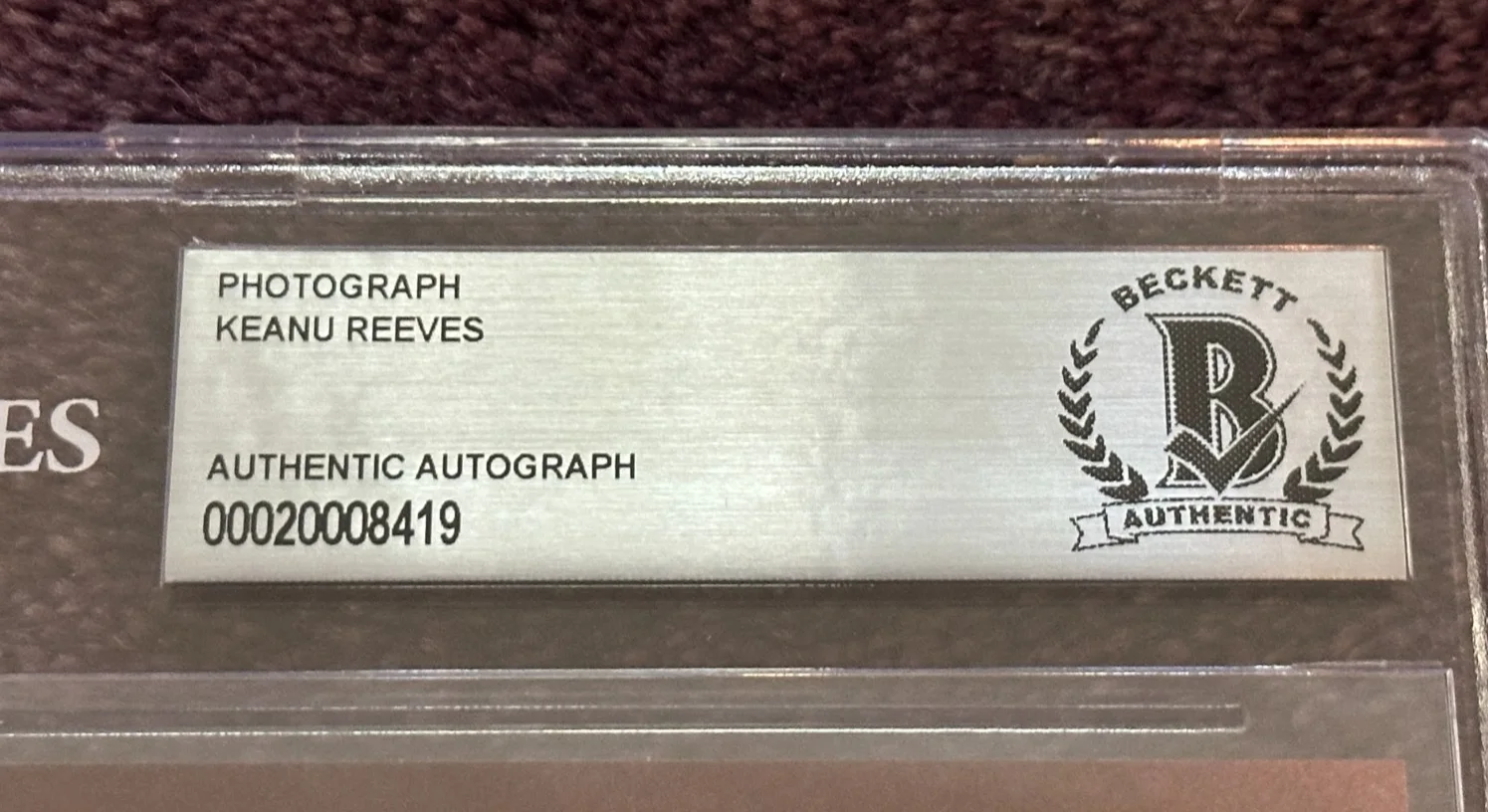 KEANU REEVES — KEANU REEVES Signed 8 X 10 PHOTO Beckett Encapsulated (BAS) - Vintage Signature!, изображение 3