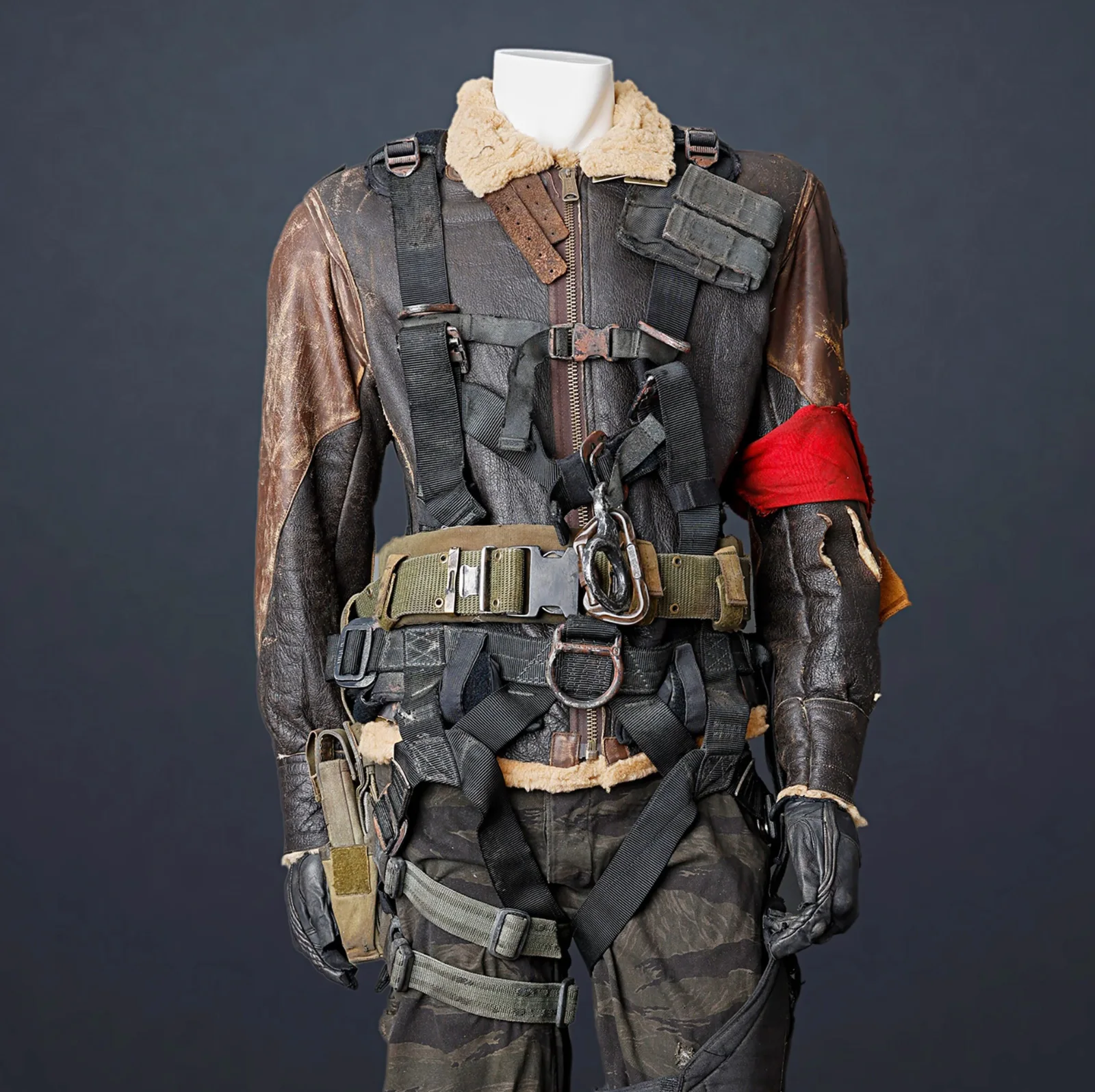 Terminator Salvation - John Connor's Screen-Matched Leather Jacket Costume, image 2