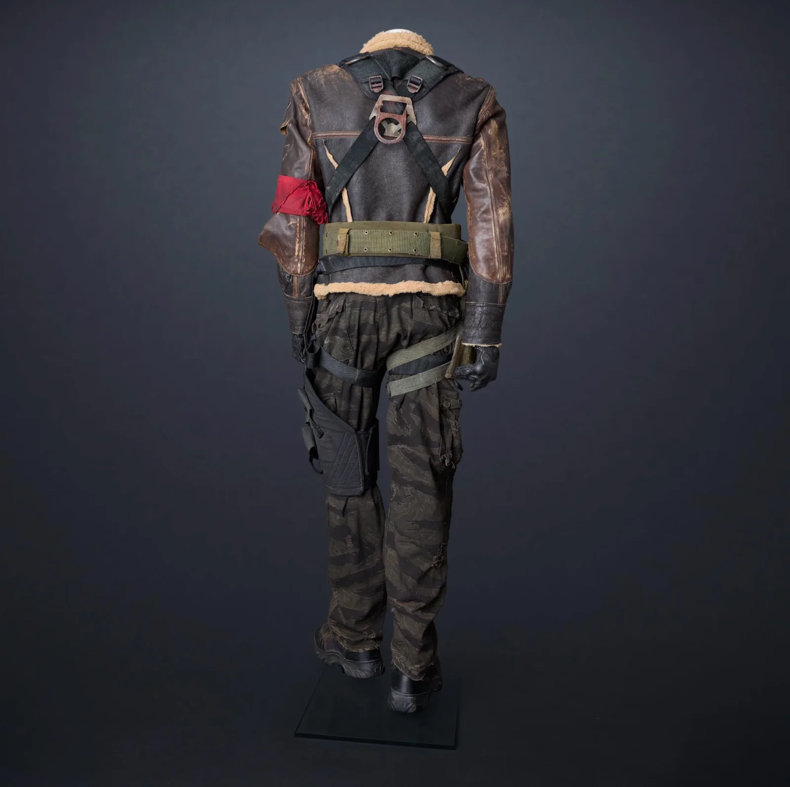 Terminator Salvation - John Connor's Screen-Matched Leather Jacket Costume, image 5
