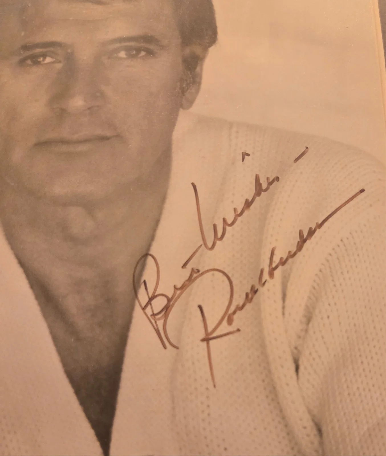 Rock Hudson — Rock Hudson - Autographed Signed Photo 8x10 Picture Film Legend Actor Doris Day, изображение 2