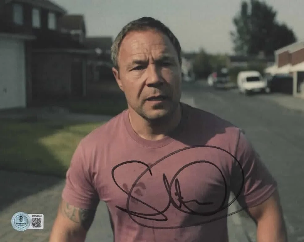 Stephen Graham — STEPHEN GRAHAM SIGNED AUTOGRAPHED 8x10 PHOTO COA BECKETT BAS ADOLESCENCE RARE!