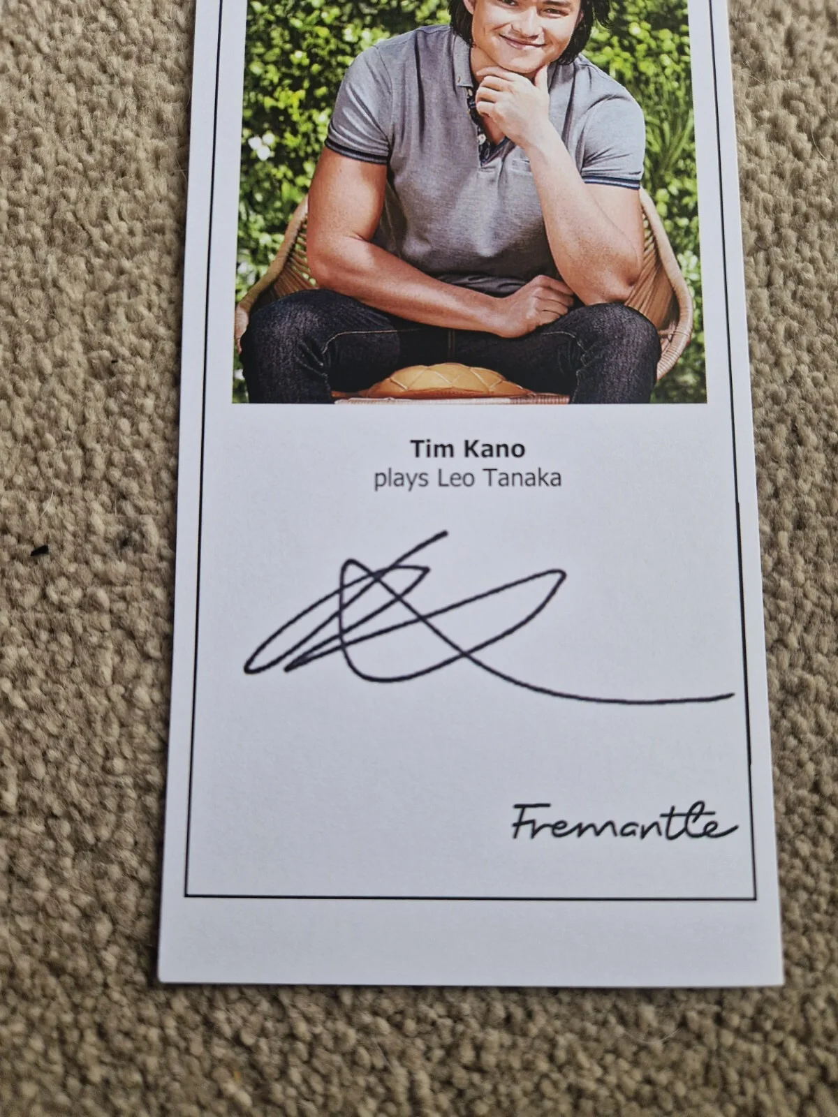 TIM KANO AS LEO TANAKA SIGNED 2022 NEIGHBOURS CAST CARD (FINAL CAST), image 2